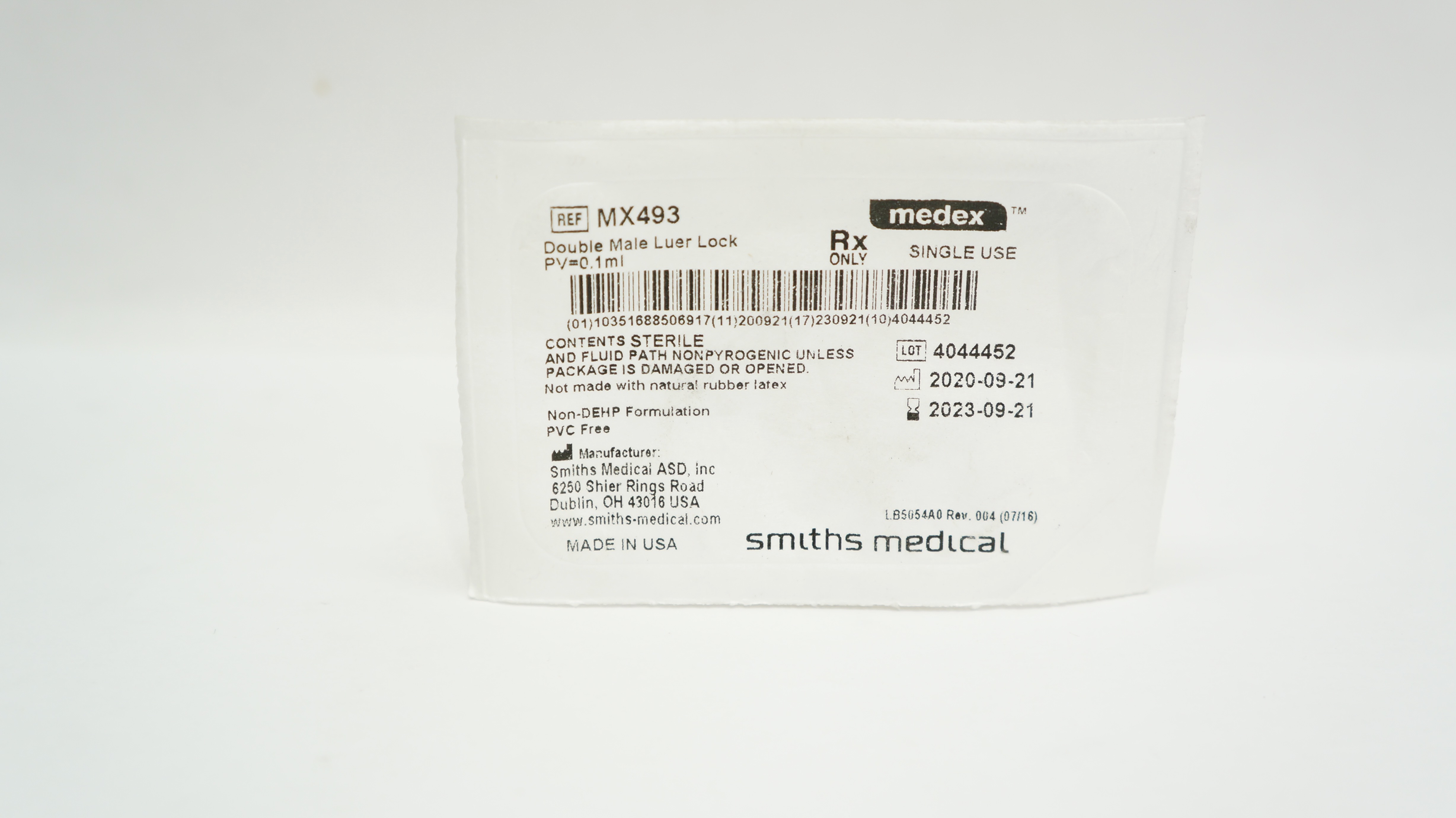 Smiths Medical MX493 Medex Double Male Luer Lock, PV 0.1mL (x)