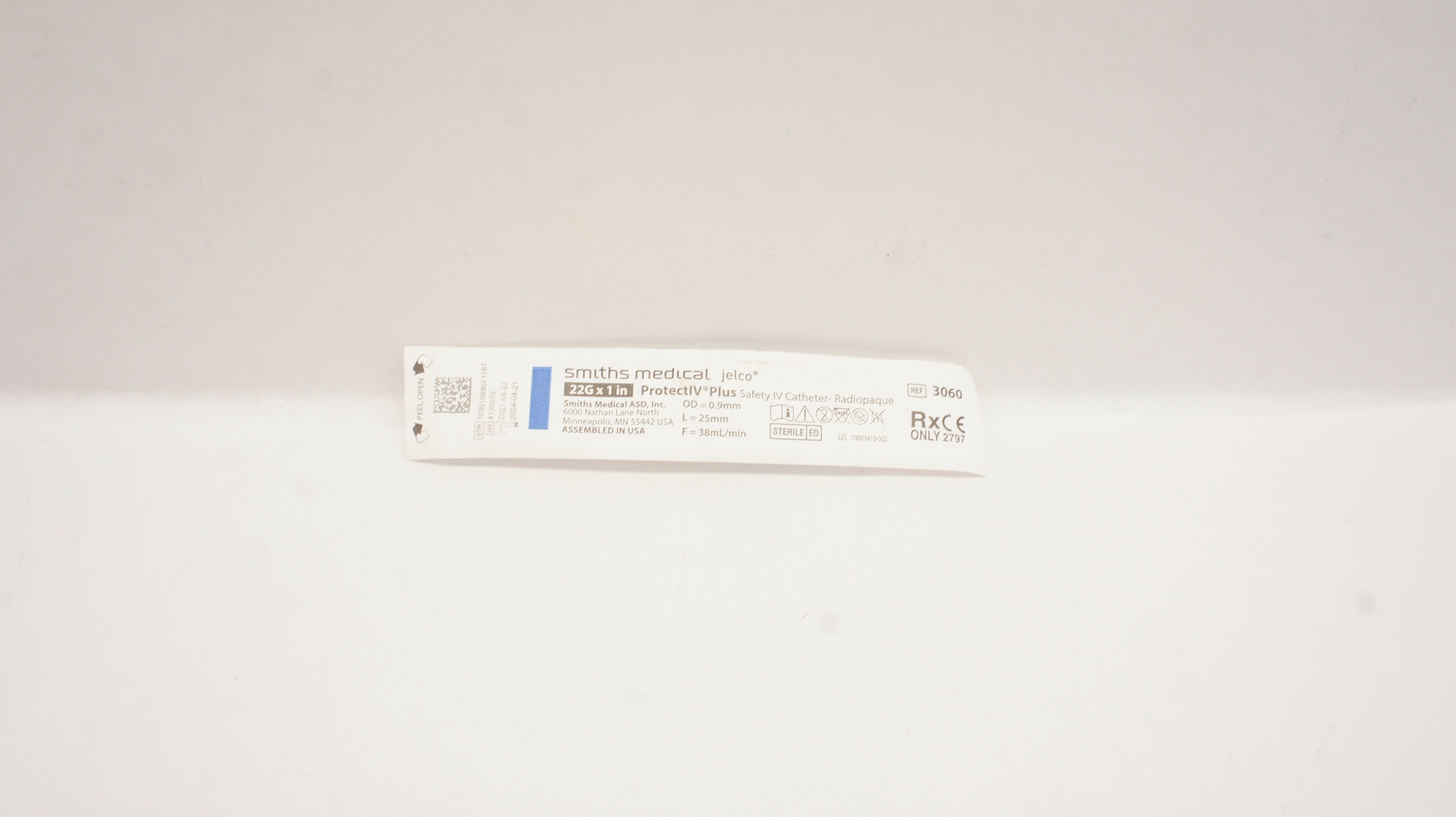 Smiths Medical 3060 Jelco ProtectIV Plus Safety Cath. 22G x 1inch, 38ml/min