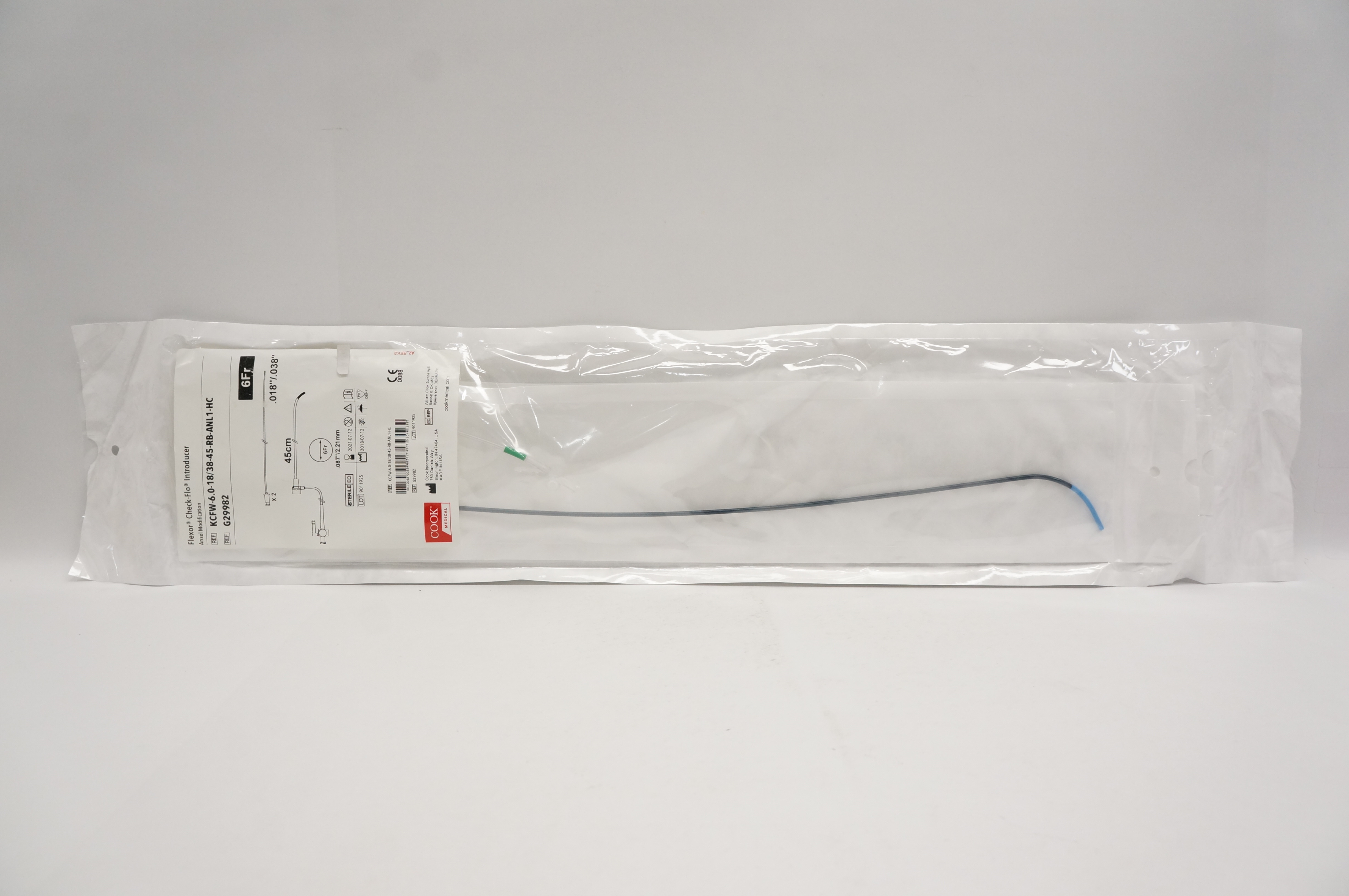 Cook Medical G29982 Flexor Check-Flo Introducer 6Fr x 45cm (x)