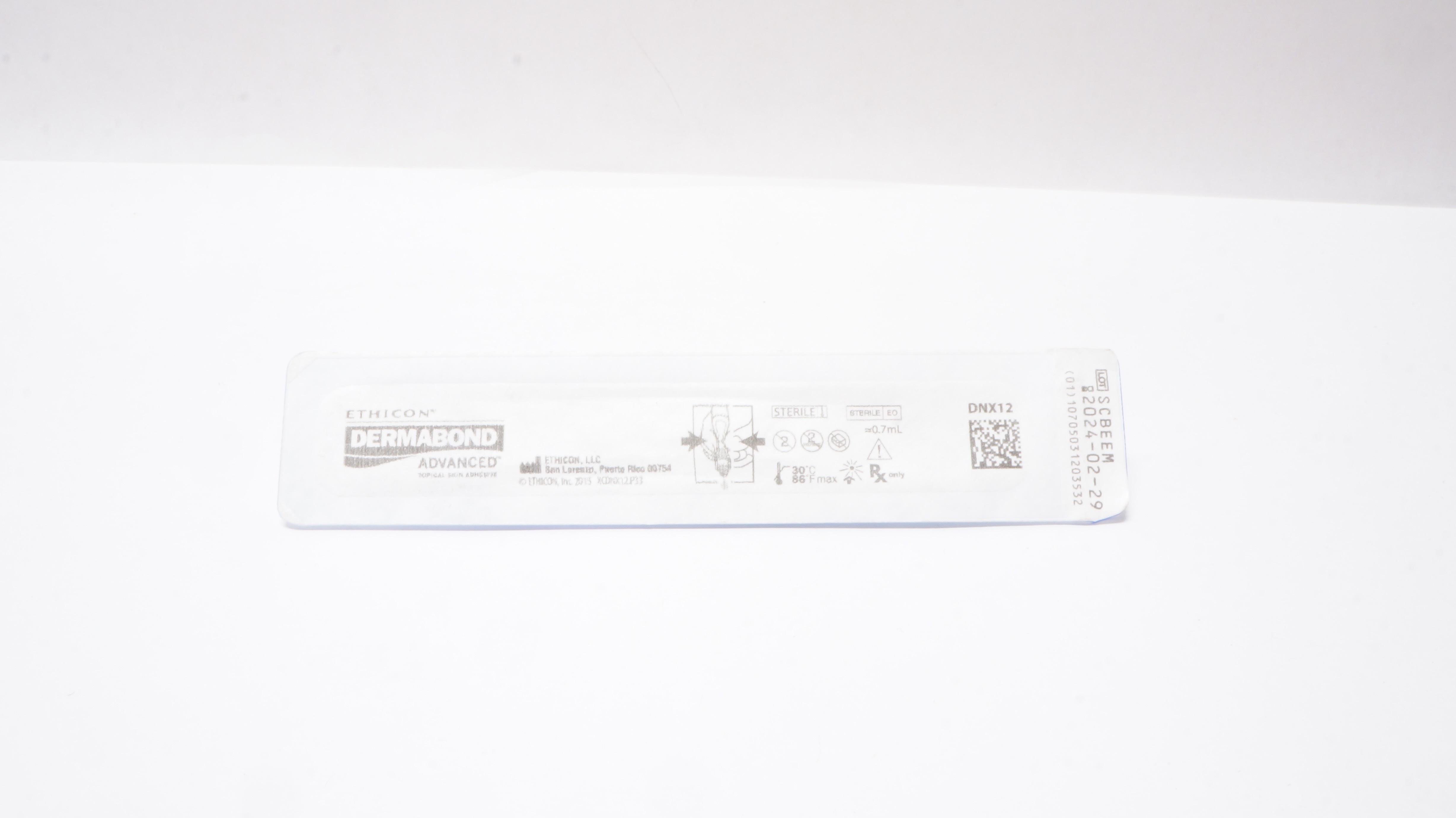 Ethicon DNX12 Dermabond Advanced Topical Skin Adhesive 0.7mL