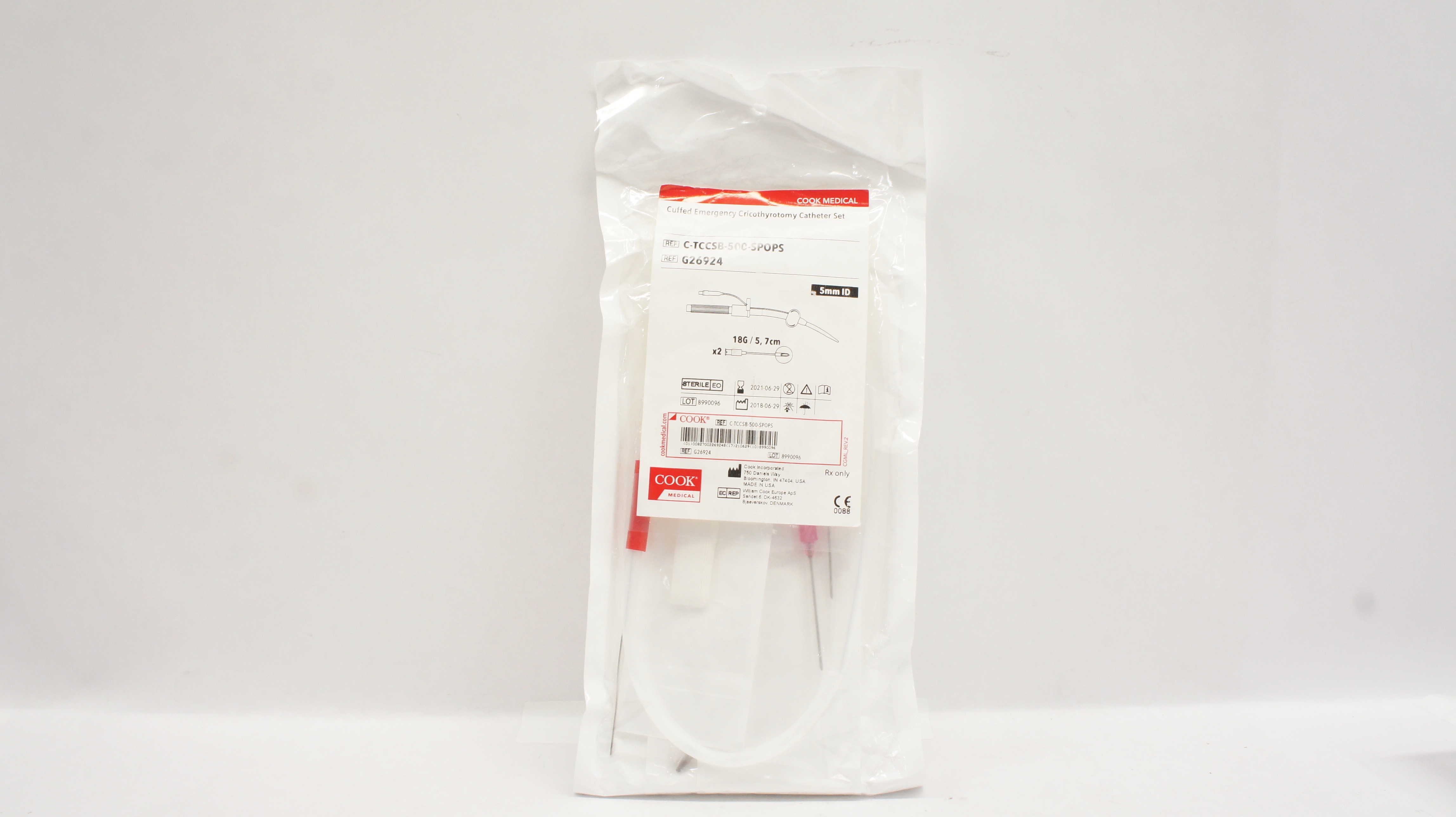 Cook Medical G26924 Cuffed Emergency Cricothyrotomy Cath. Set 5mm ID x 18G (x)