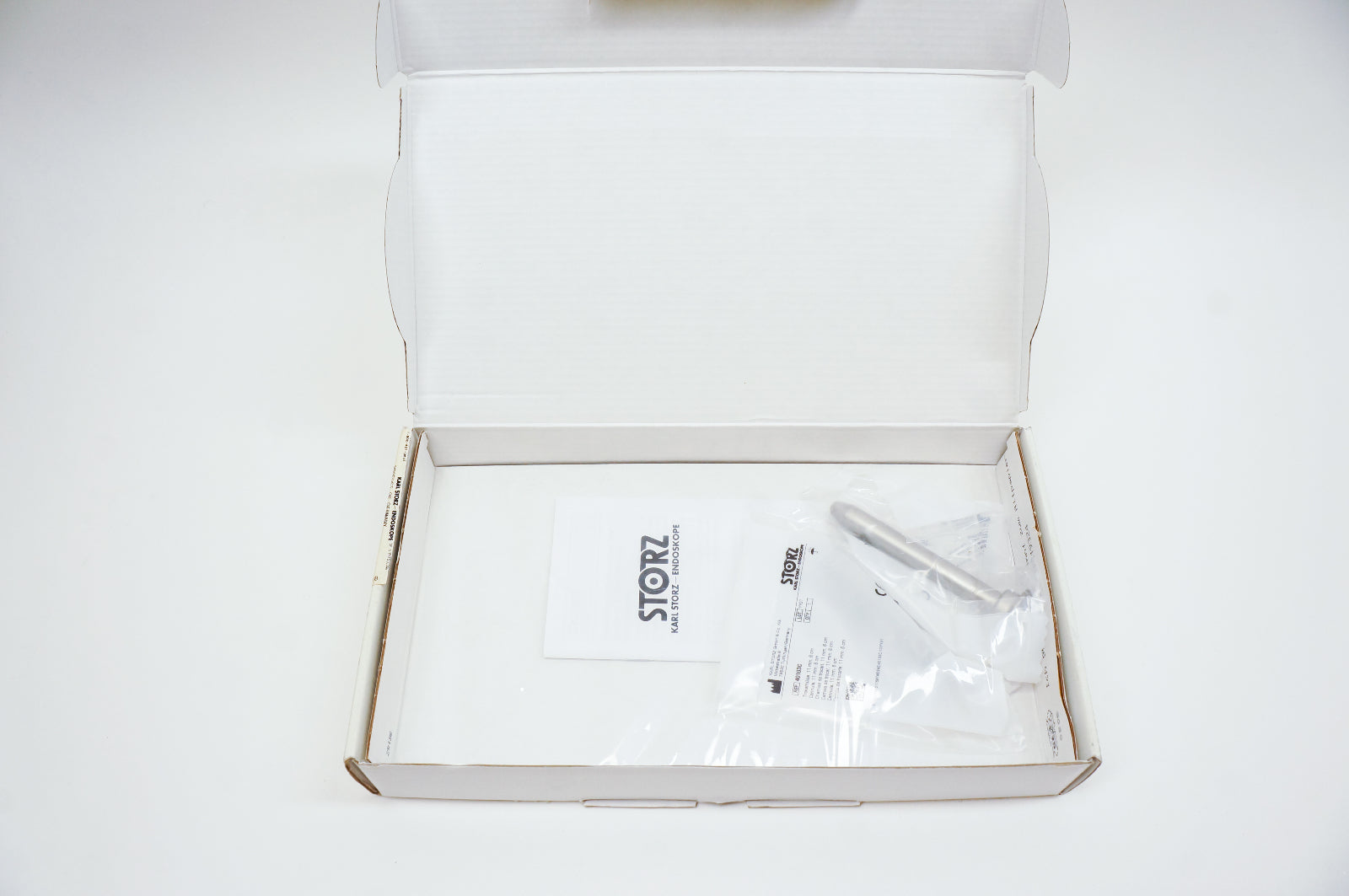 Karl Storz 40103CD Blunt Trocar and Threaded Cannula 11mm x 6cm