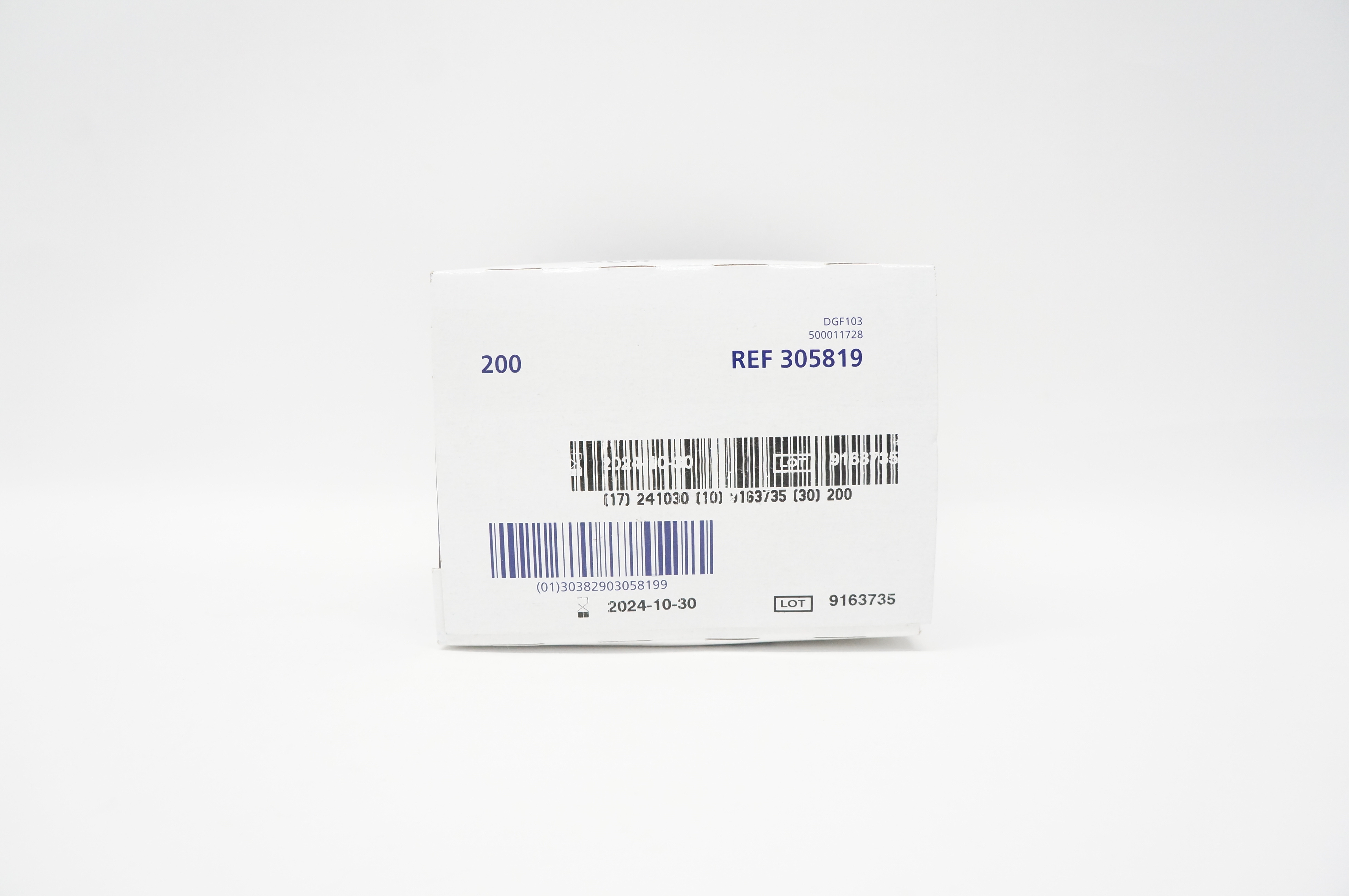 BD 305819 Syringe Tip Cap - Box of 200