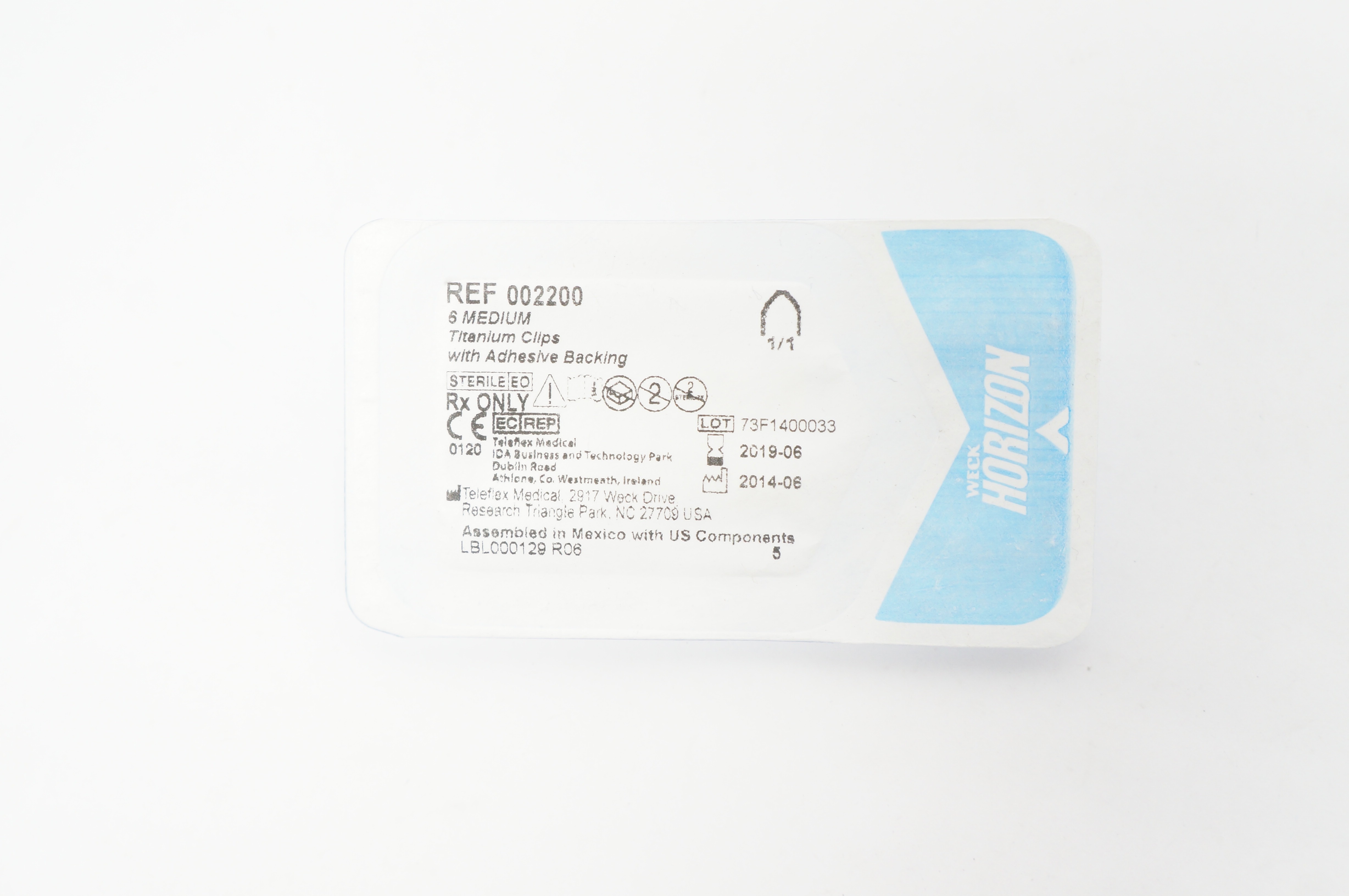 Teleflex 002200 Weck Horizon 6 Medium Titanium Clips w/ Adhesive Backing 1/1 (x)