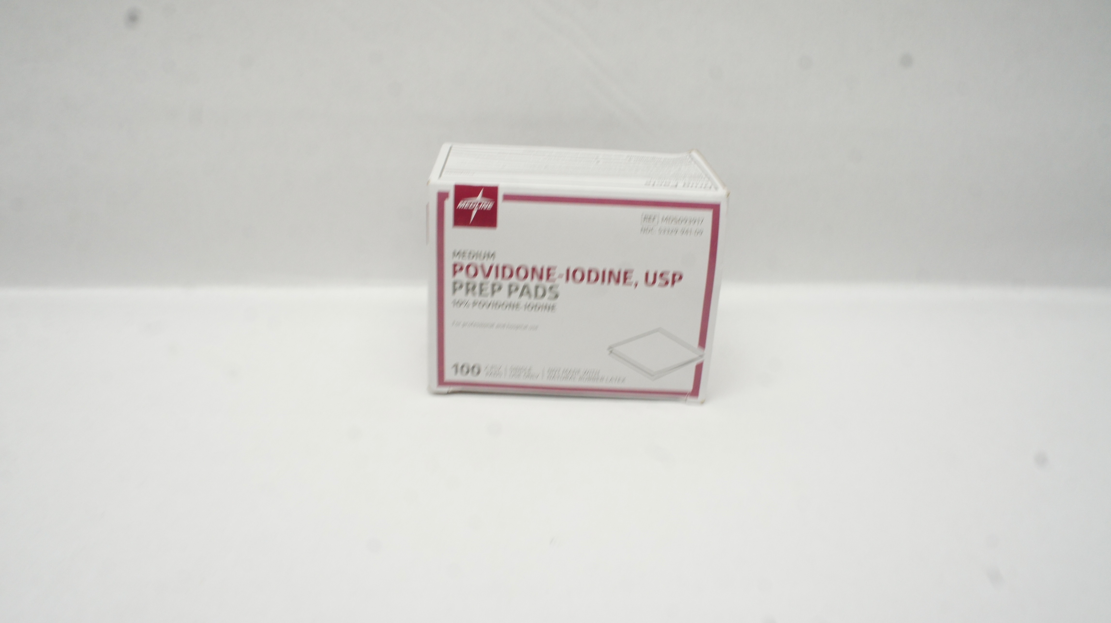 Medline MDS093917 Povidone-Iodine USP Prep Pads Medium 2-Ply (x) - Box of 96