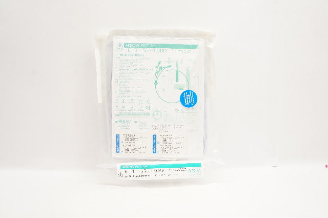 Arrow PR-35563-HPHNL PICC Set 3 Lumen 6Fr x 55cm x .018inch