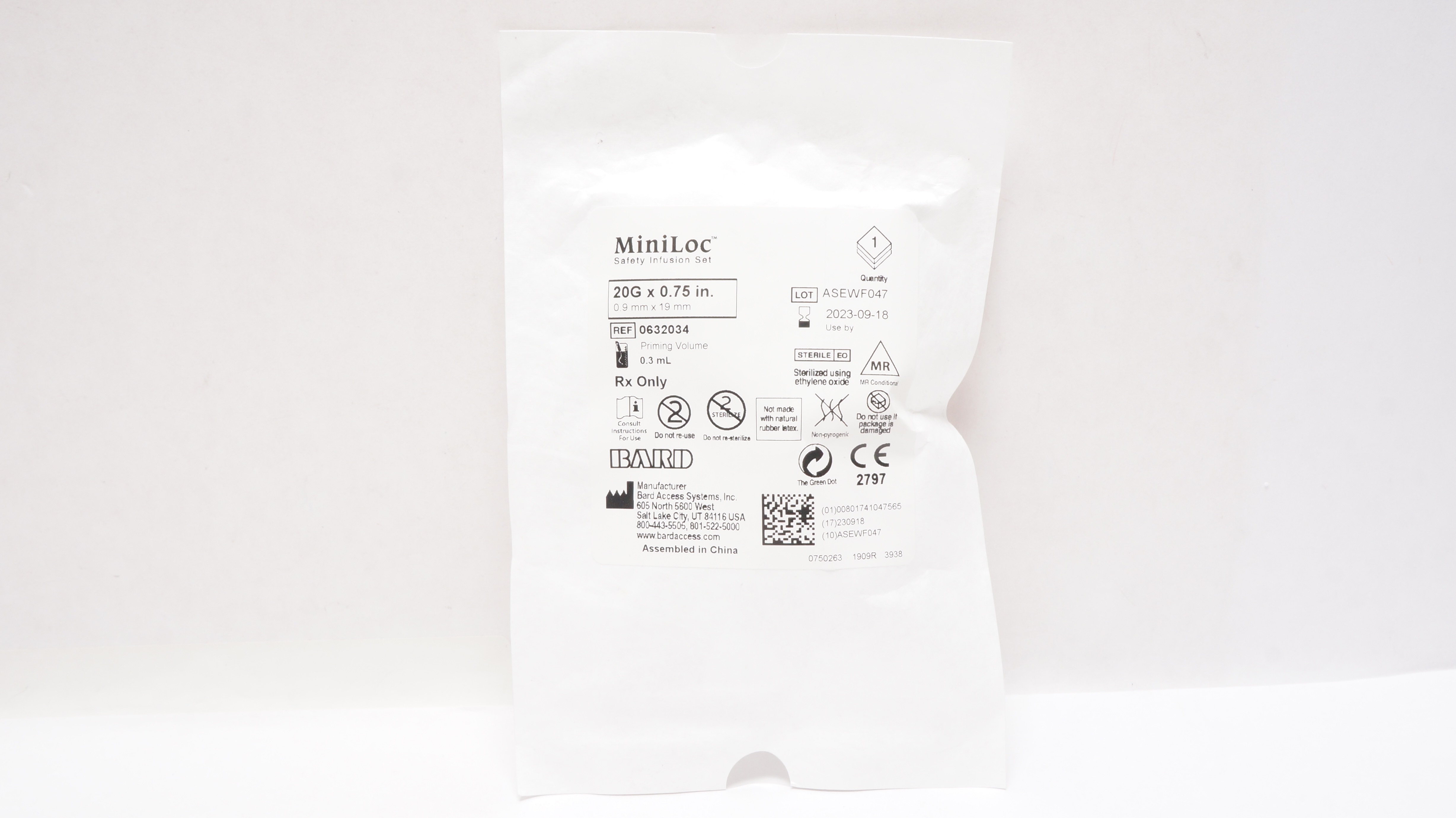 Bard 0632034 MiniLoc Safety Infusion Set 20G x 0.75inch, Priming Volume 0.3mL