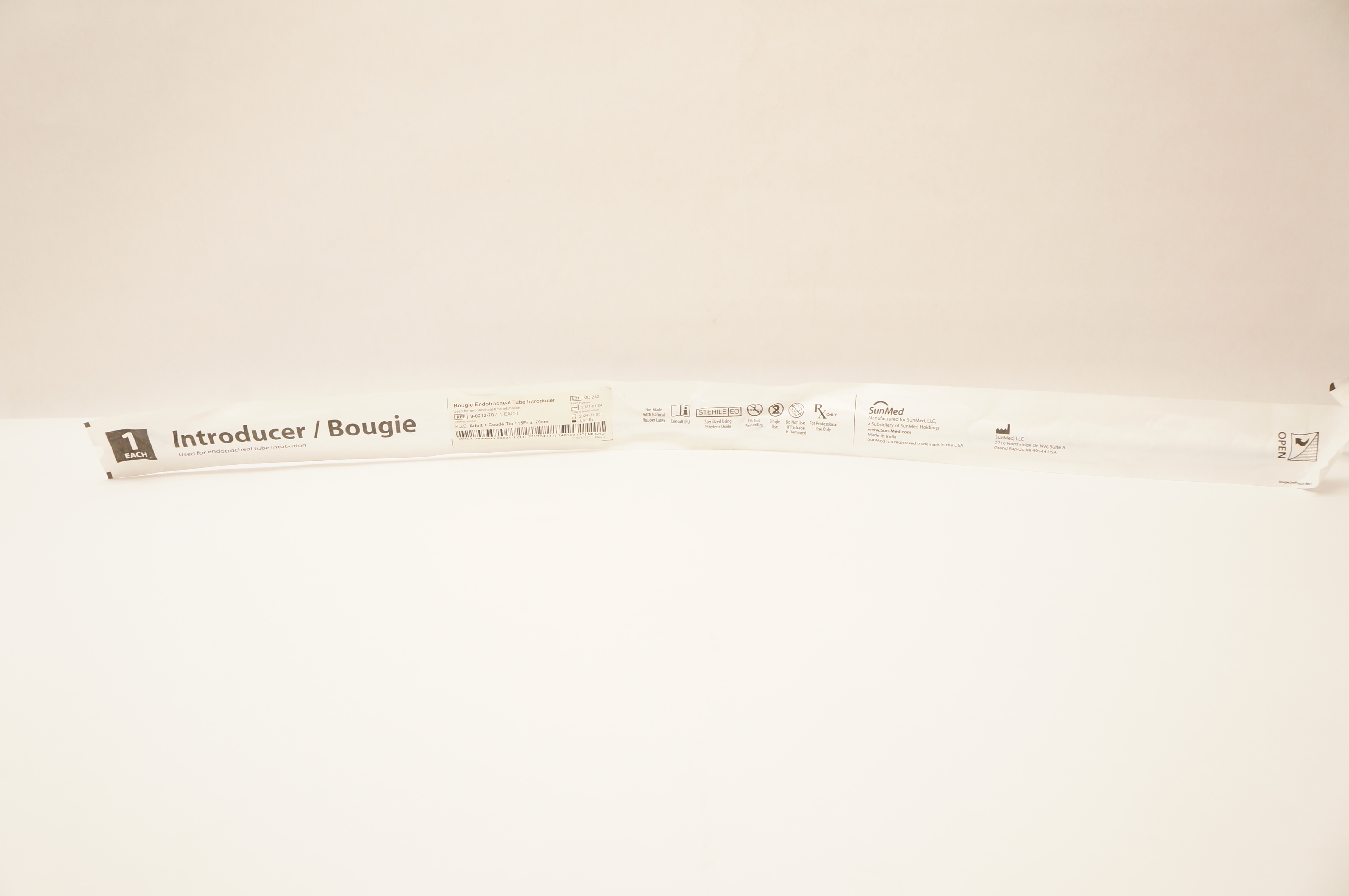 SunMed 9-0212-70 Bougie Endotracheal Tube Introducer Adult CoudeTip 15Fr x 70cm