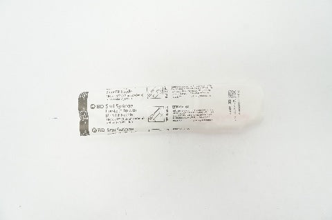 BD 305062 5ml Syringe Luer-Lok Tip with Blunt Fill Ndle 18G x 1-1/2inch