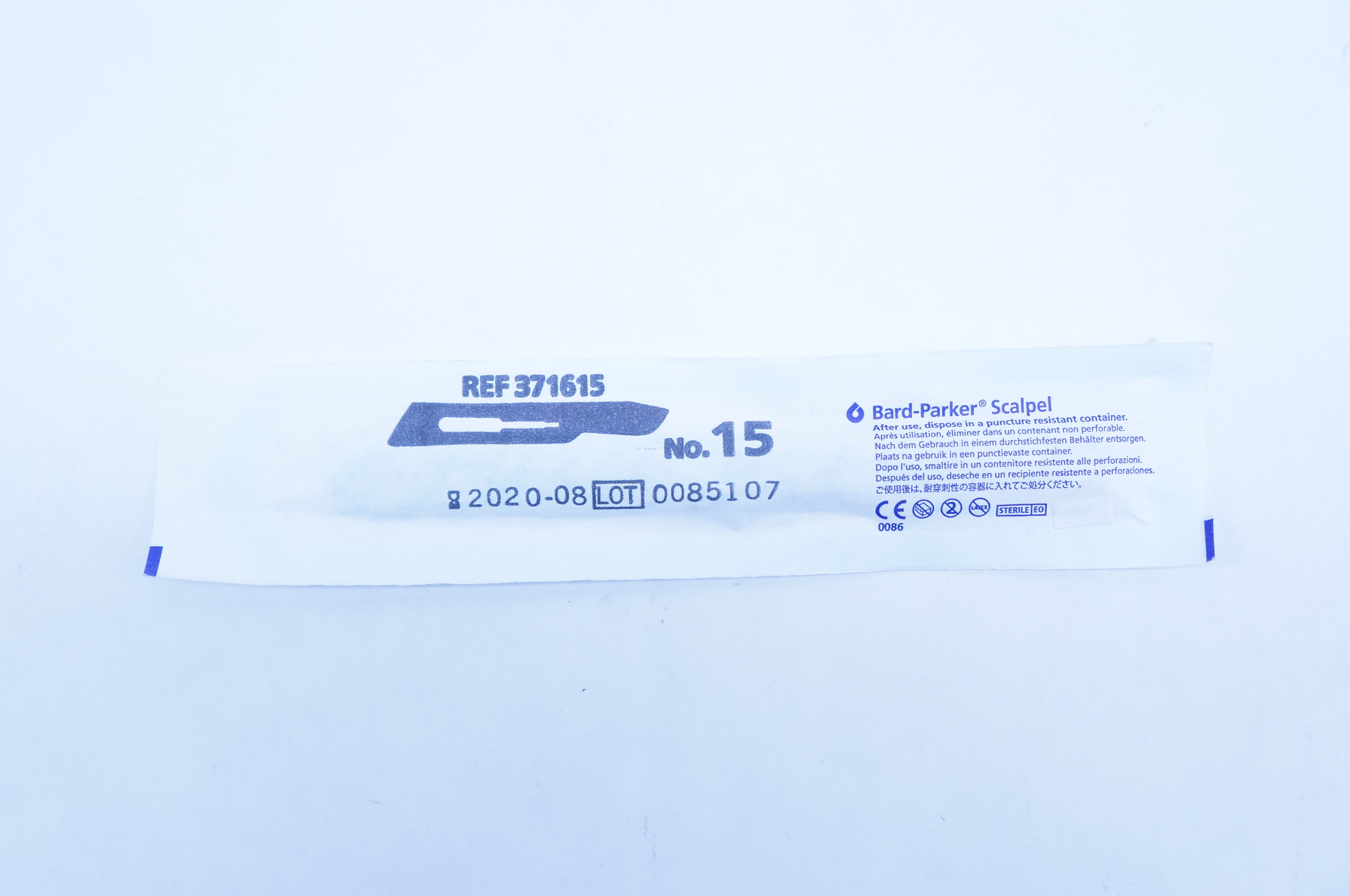 Aspen 371615 Bard-Parker Scalpel Stainless Steel Surgical Blade N15 (x)