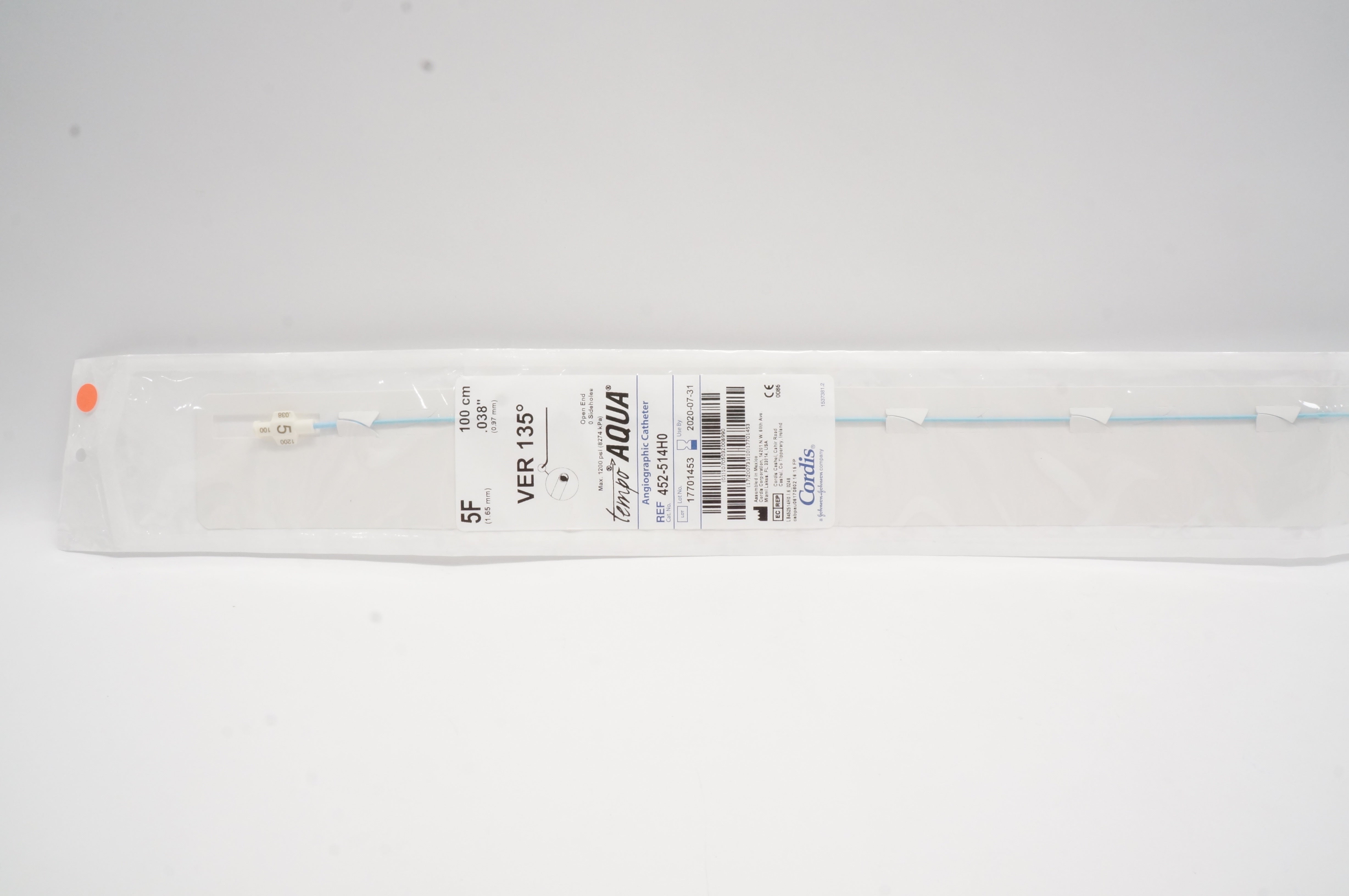 Cordis 452-514H0 Angiographic Catheter 5F VER 135 (x)
