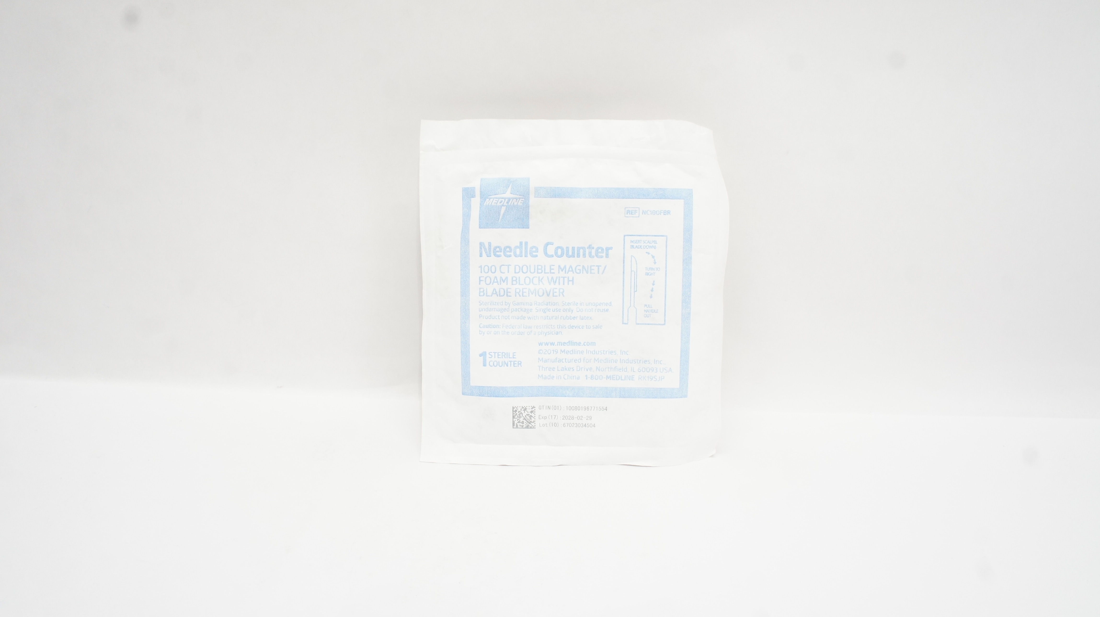 Medline NC100FBR Ndle Counter 100 Ct. Double Magnet/Foam Block w/Blade Remover