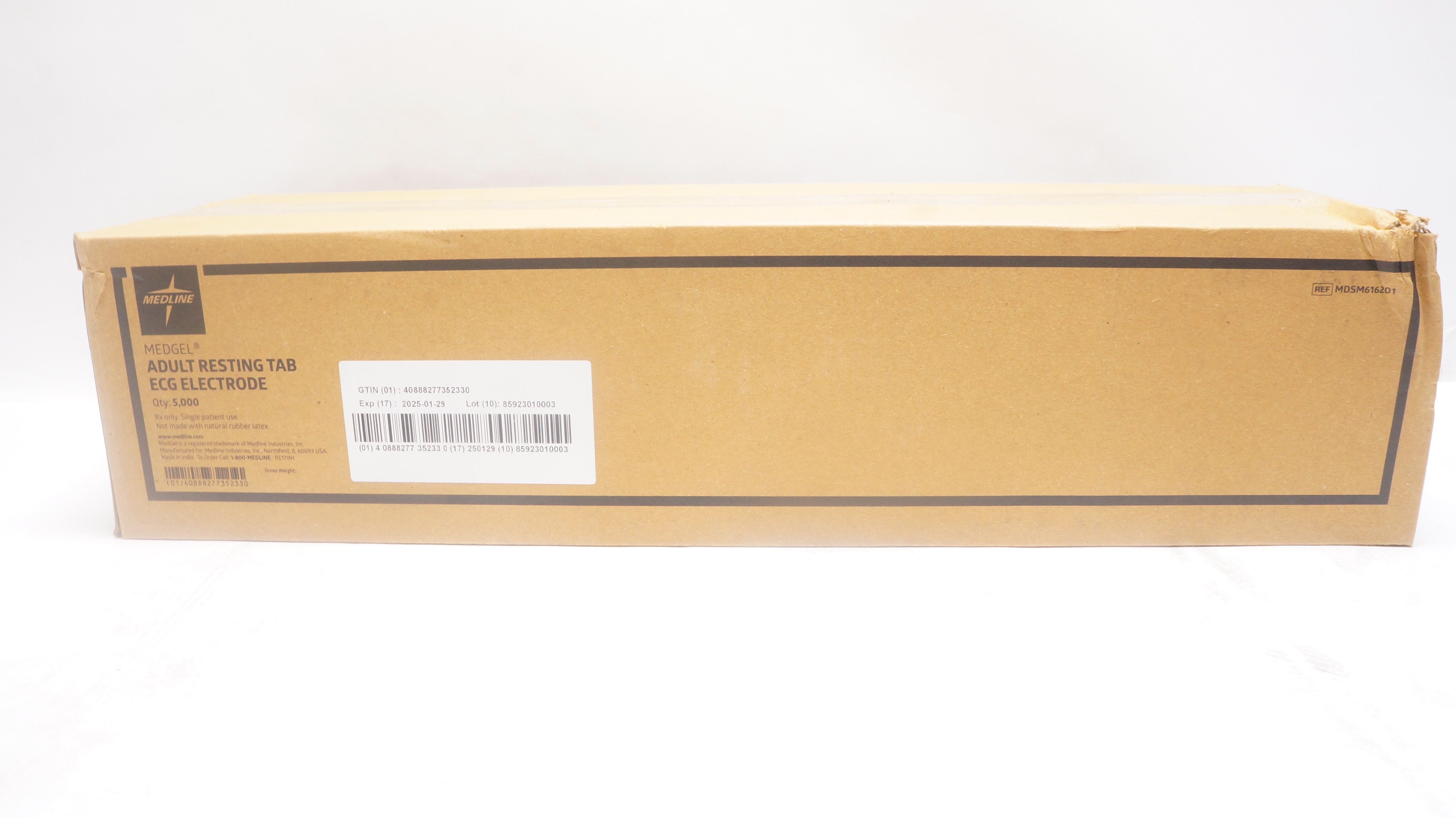 Medline MDSM616201 Medgel Adult Resting Tab ECG Electrode - Case of 5000
