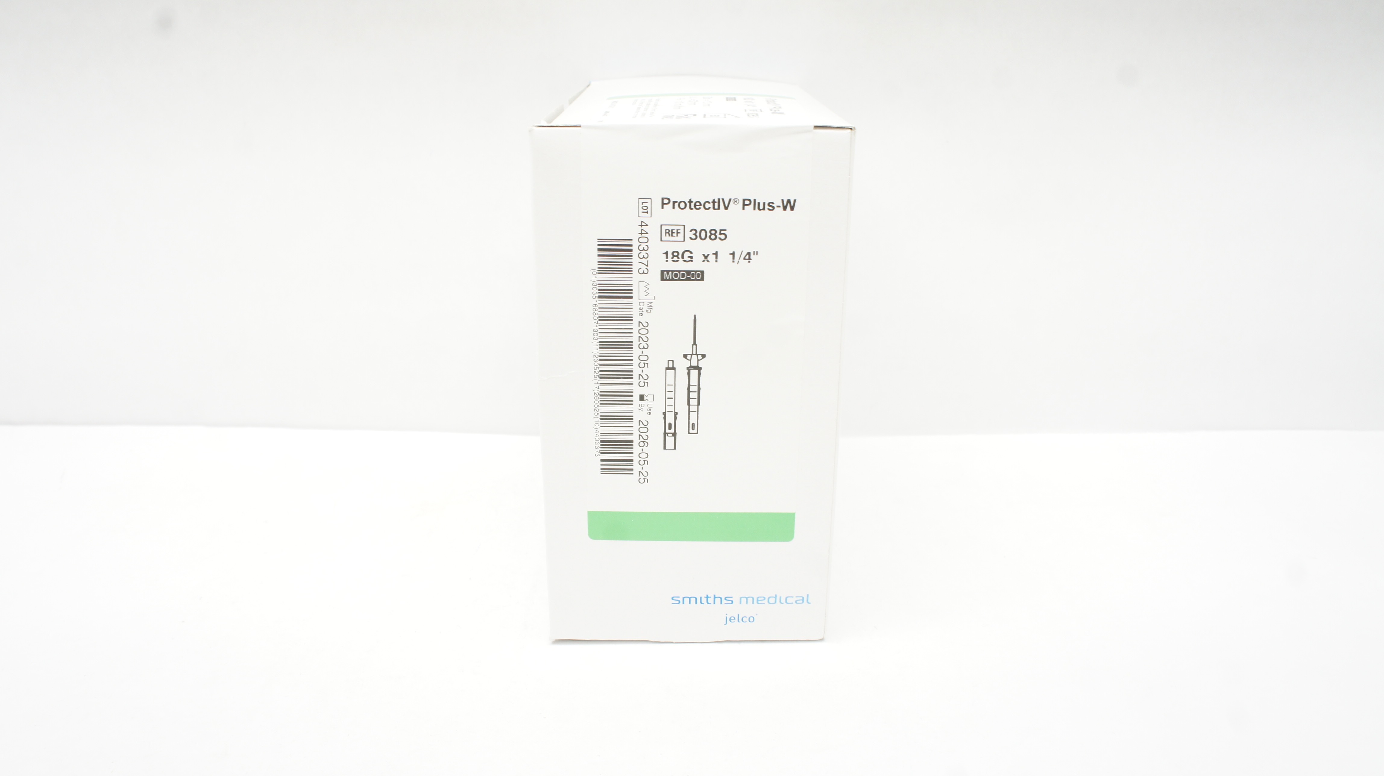 Smiths Medical 3085 ProtectIV Plus-W Safety Cath.18G x 1-1/4inch - Box of 45