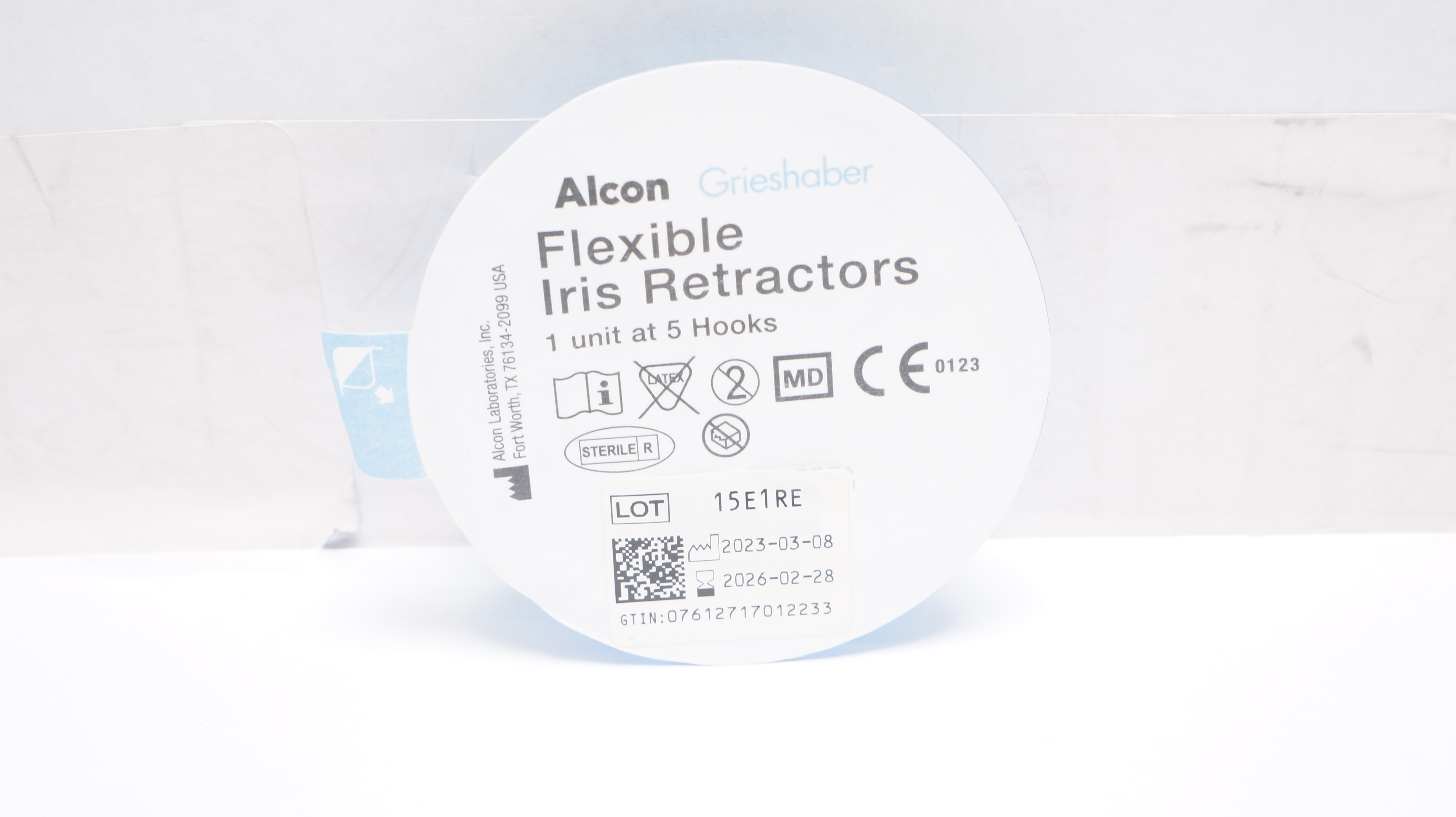 Alcon Flexible Iris Retractors - 1 Unit at 5 Hooks