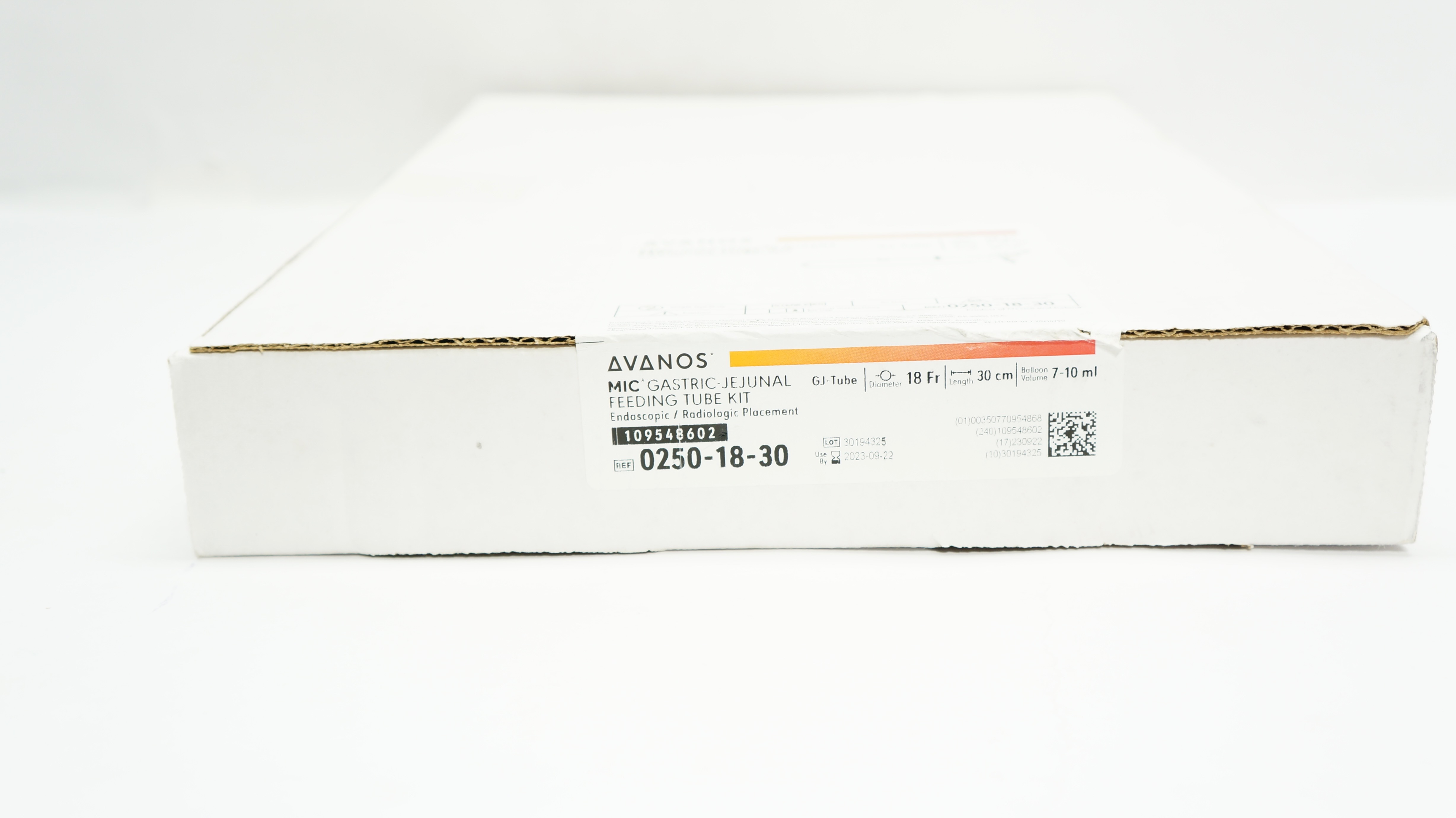 Avanos 0250-18-30 MIC Gastric-Jejunal Feeding Tube Kit 18Fr x 30cm 7-10ml (x)