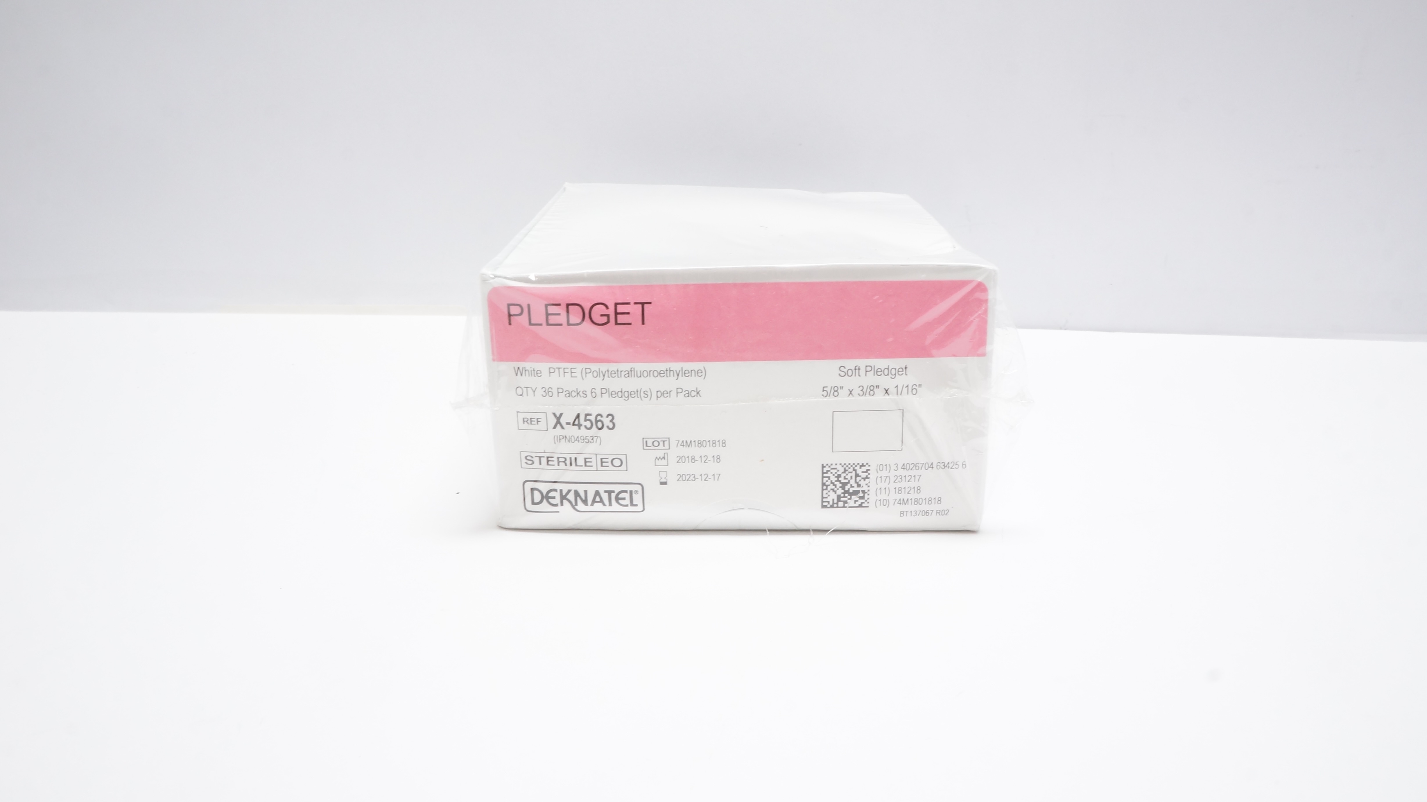 Teleflex X-4563 Soft Pledget White PTFE 5/8 x 3/8 x 1/16inch (x) - Box of 36