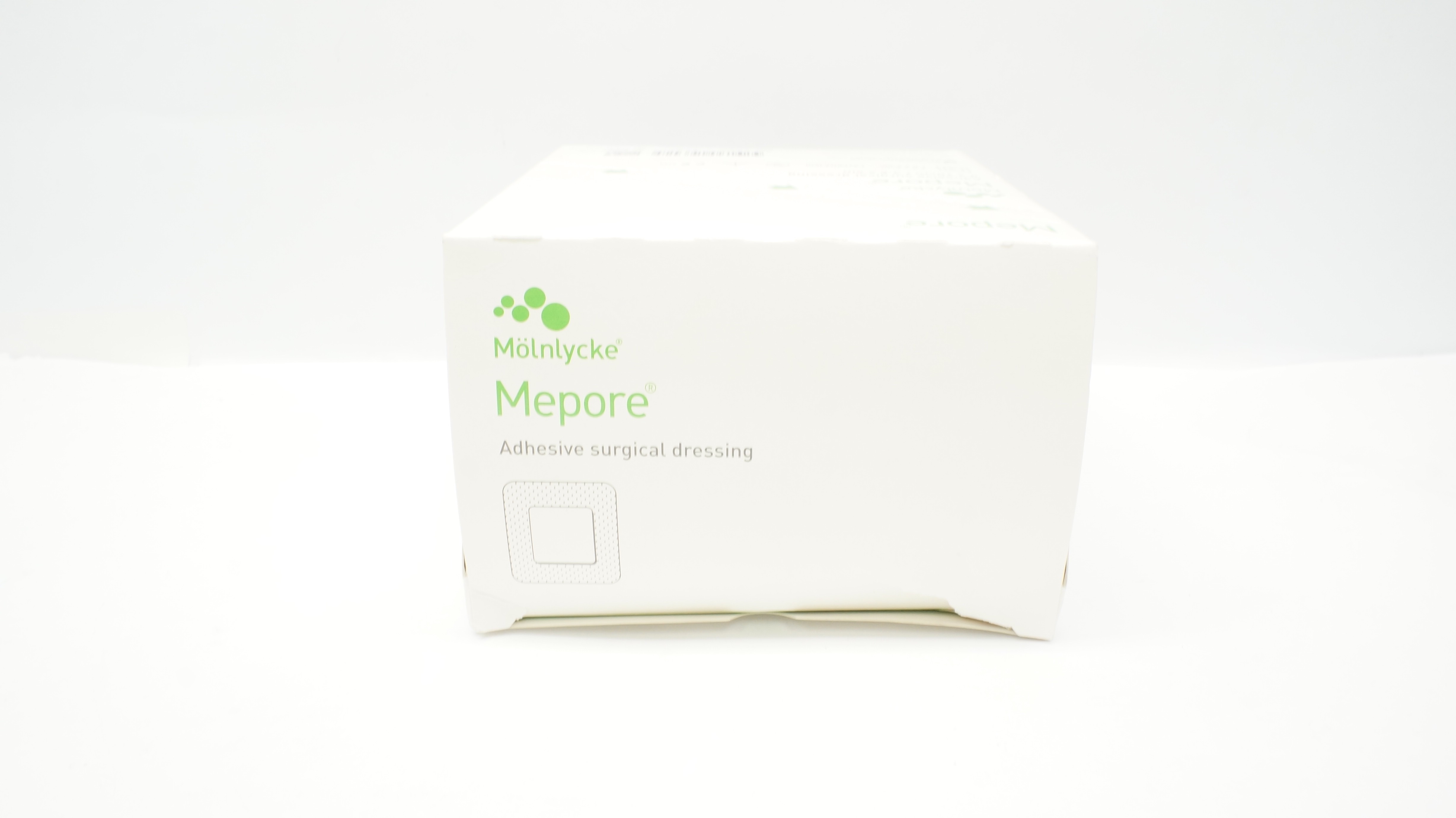 Mölnlycke 670900 Mepore Adhesive Surgical Dressing 3.6inch x 4inch - Box of 50