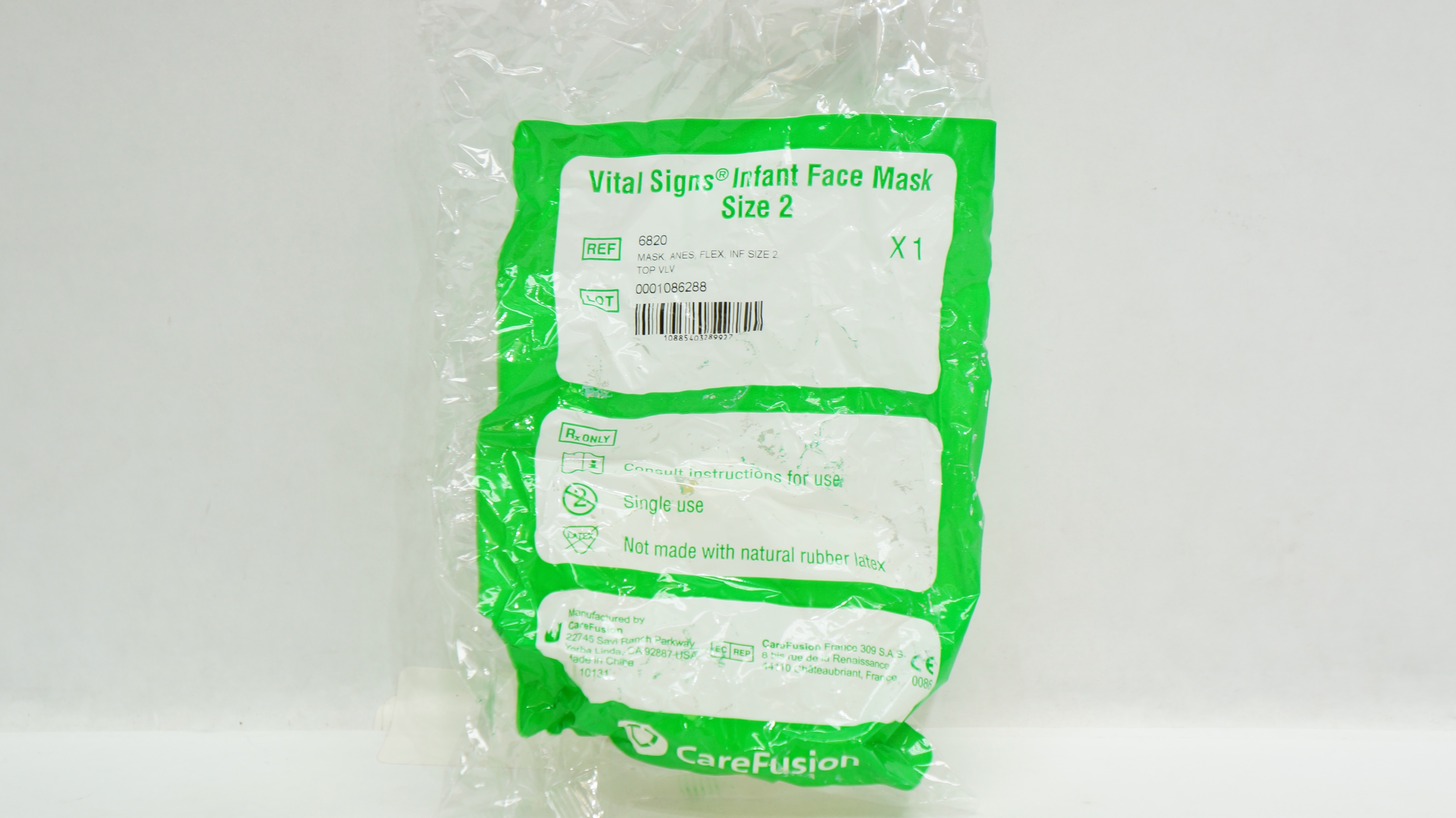 CareFusion 6820 Vital Signs Infant Face Mask, Size 2