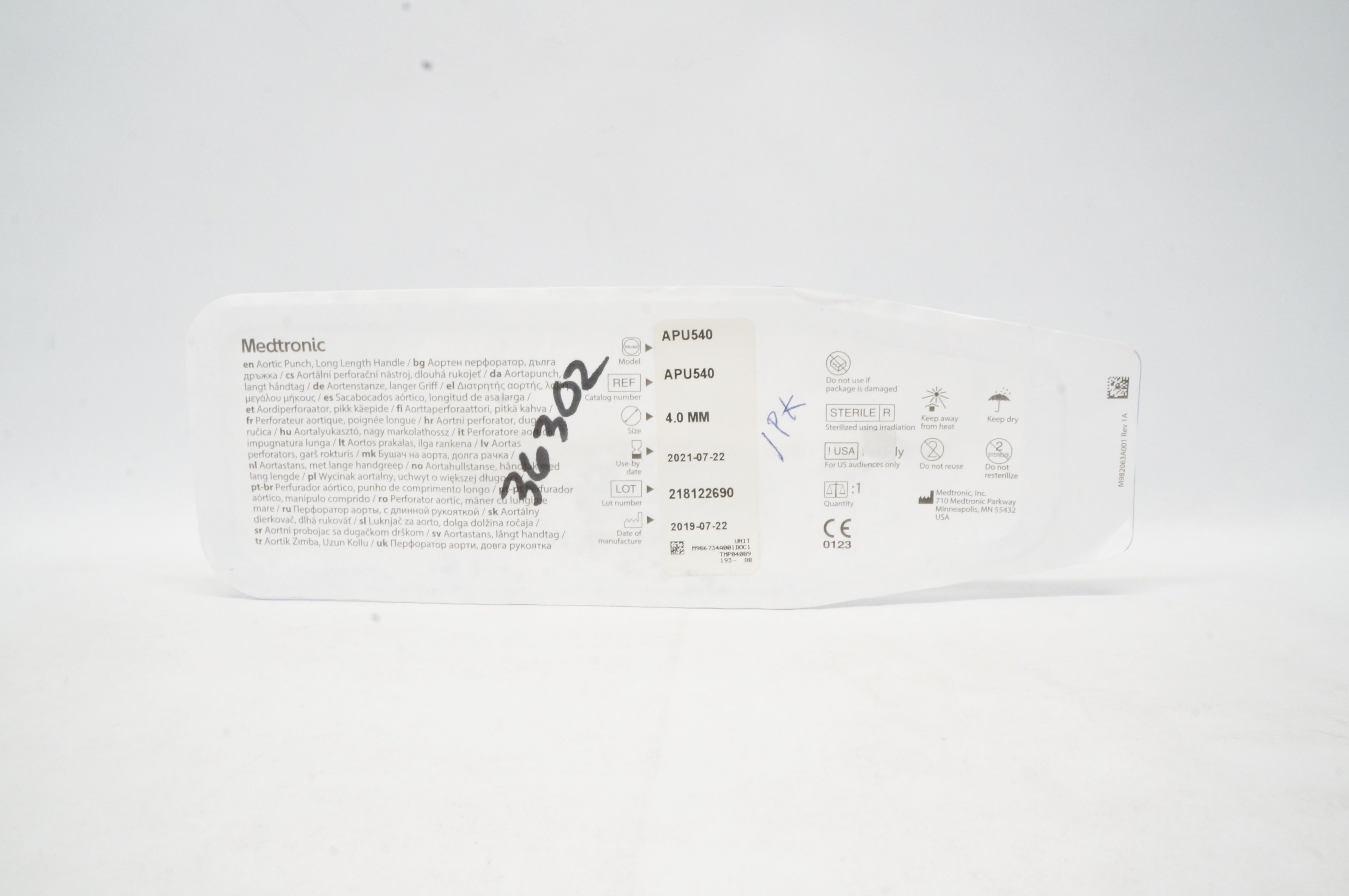 Medtronic APU540 Aortic Punch, Long Length Handle 4.0mm