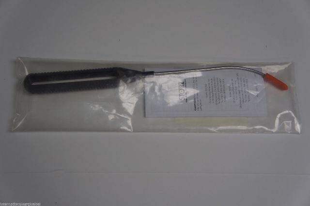 Karl Storz 58210WGA Sharp Curved Elevator Triangular Shaped Spatula Width 4mm