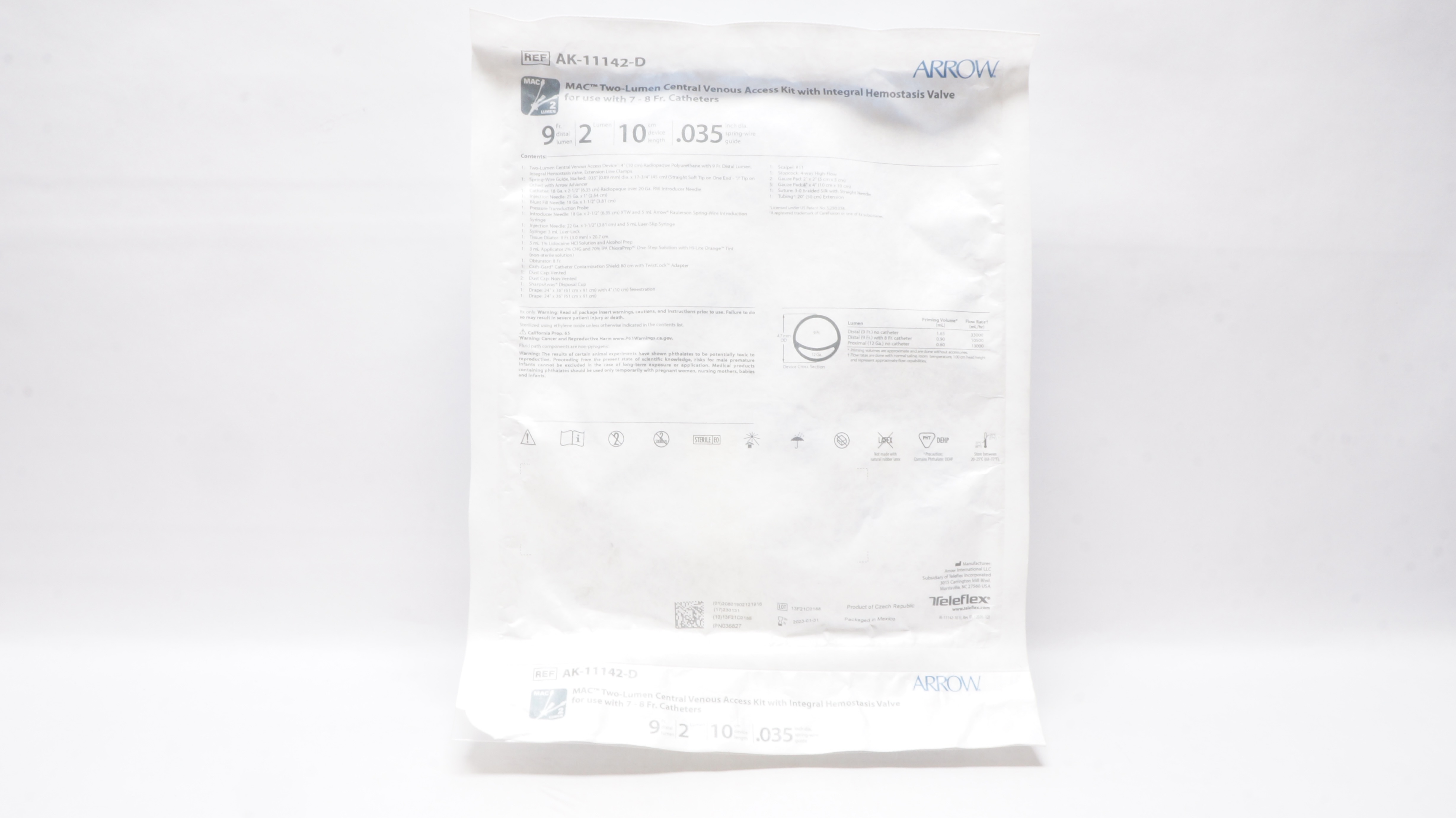 Arrow AK-11142-D MAC Two-Lumen Central Venous Access Kit 9Fr x 10cm x 0.035in(x)