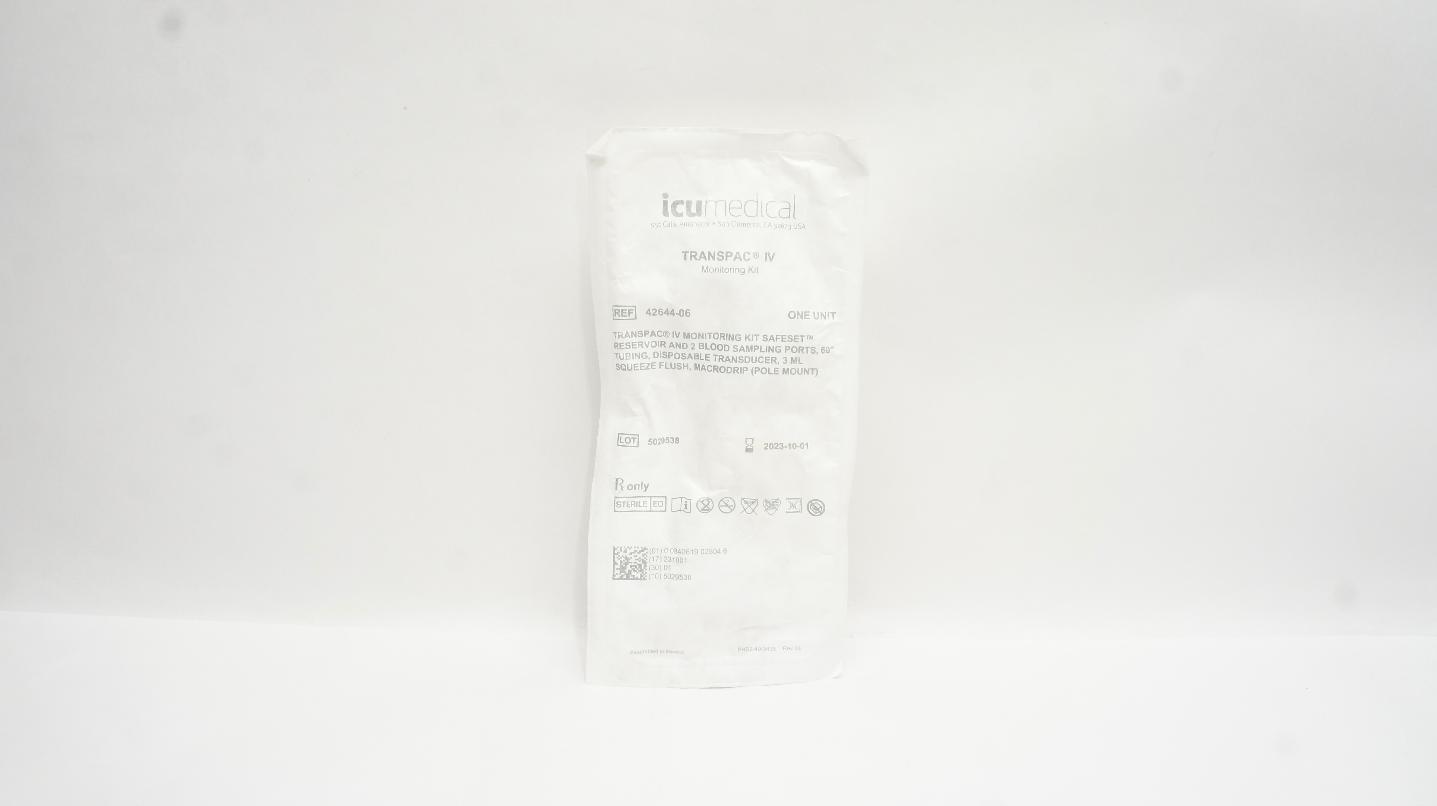 ICU Medical 42644-06 Transpac IV Monitoring Kit 60 inch x 3 ml