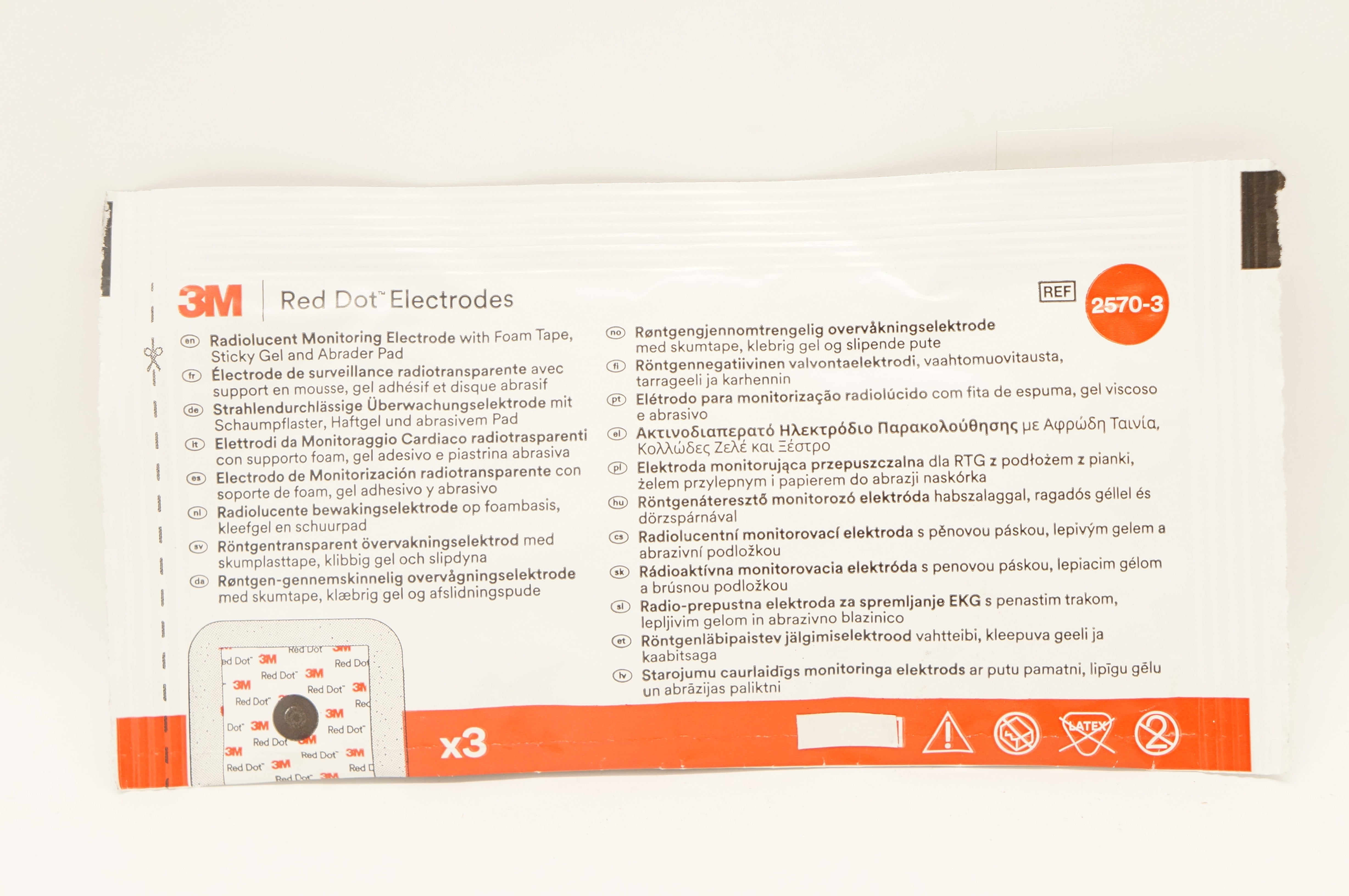3M 2570-3 Red Dot Radiolucent Monitoring Electrode w/Foam Tape (x) - Pack of 3