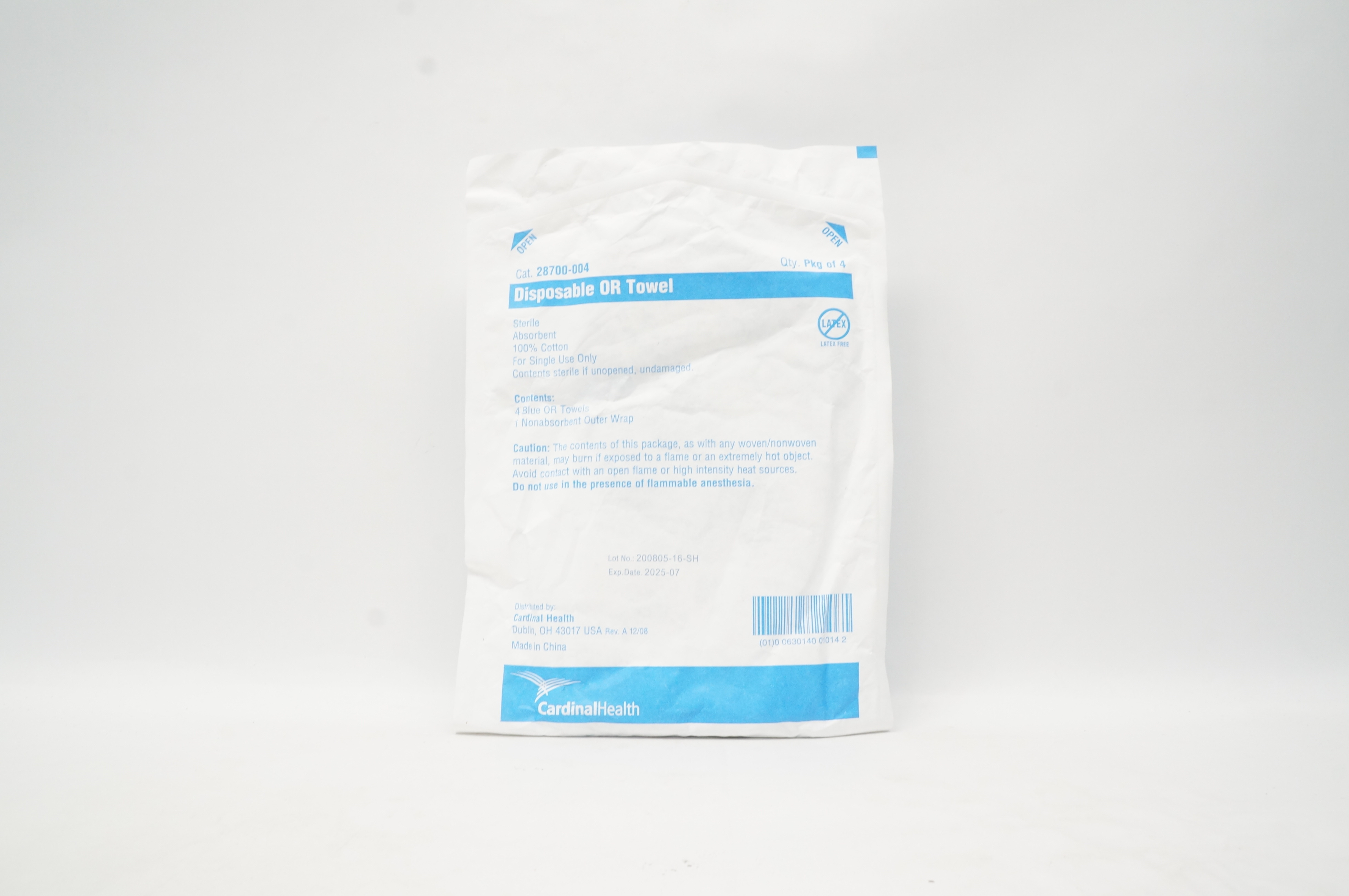Cardinal Health 28700-004 Disposable OR Towel - Pack of 4