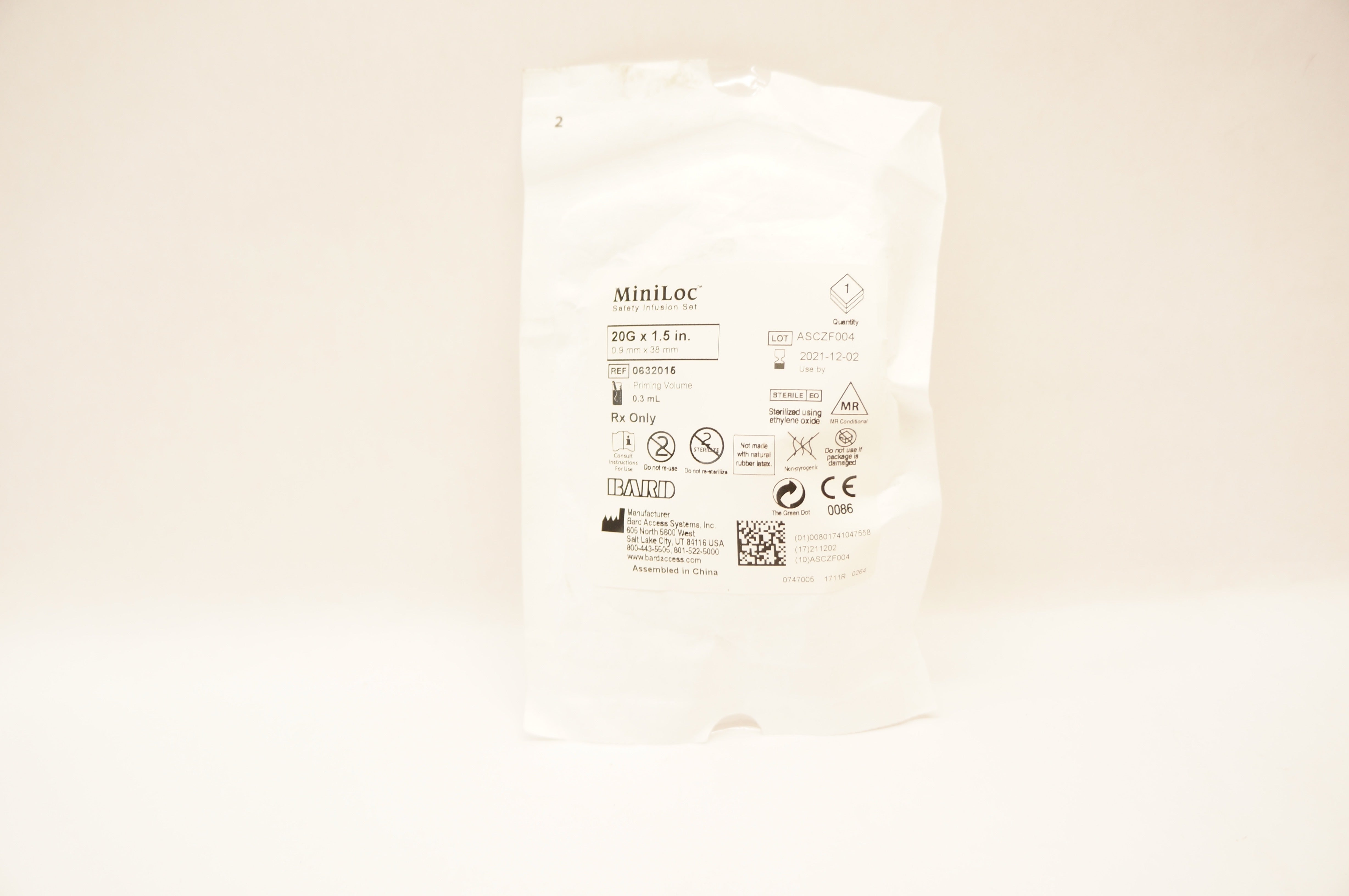 Bard 0632015 MiniLoc Safety Infusion Set 20G x 1.5Inch Priming Volume 0.3mL (x)