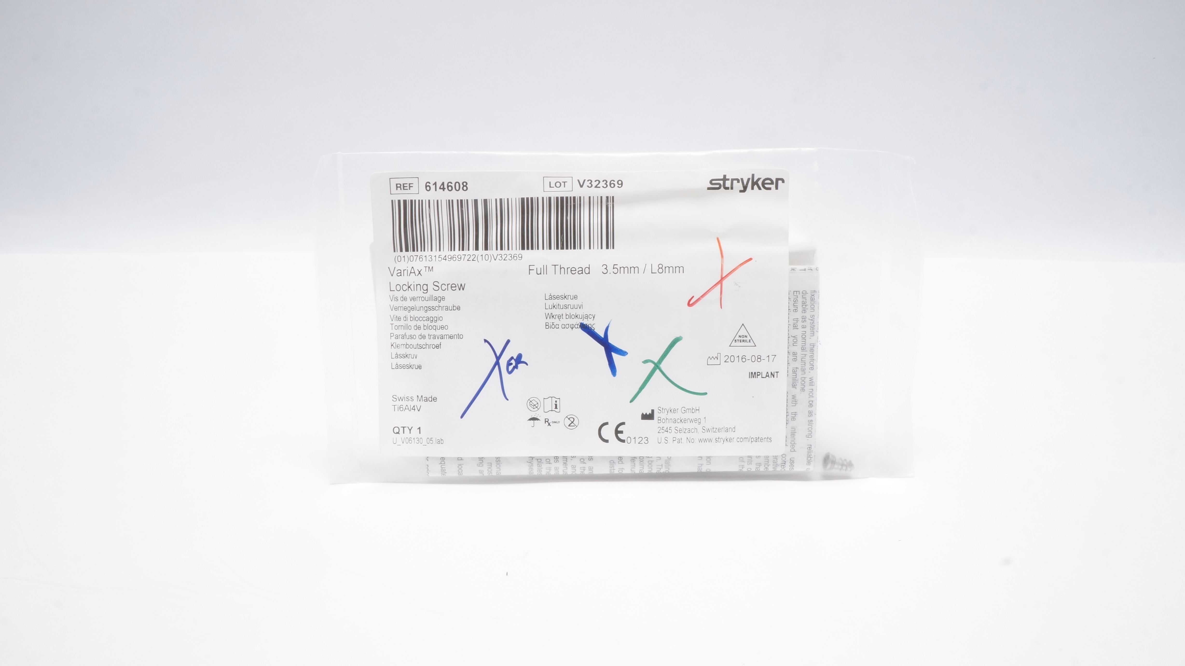 Stryker 614608 VariAx Locking Screw , Full Thread 3.5mm/ L8mm