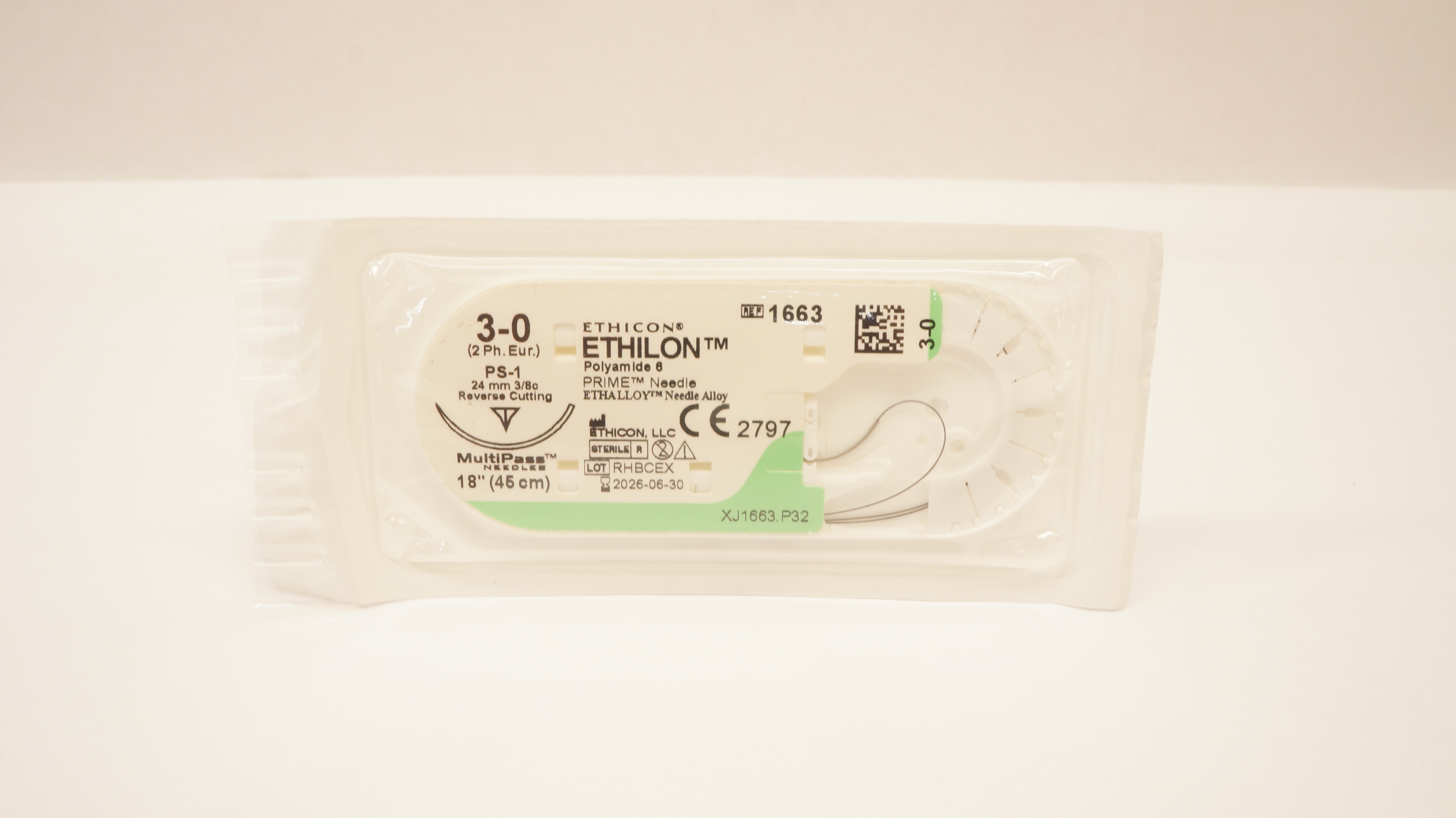 Ethicon 1663 3-0 Ethilon Polyamide6 Stre PS-1 24 mm 3/8c Reverse Cutting 18 inch