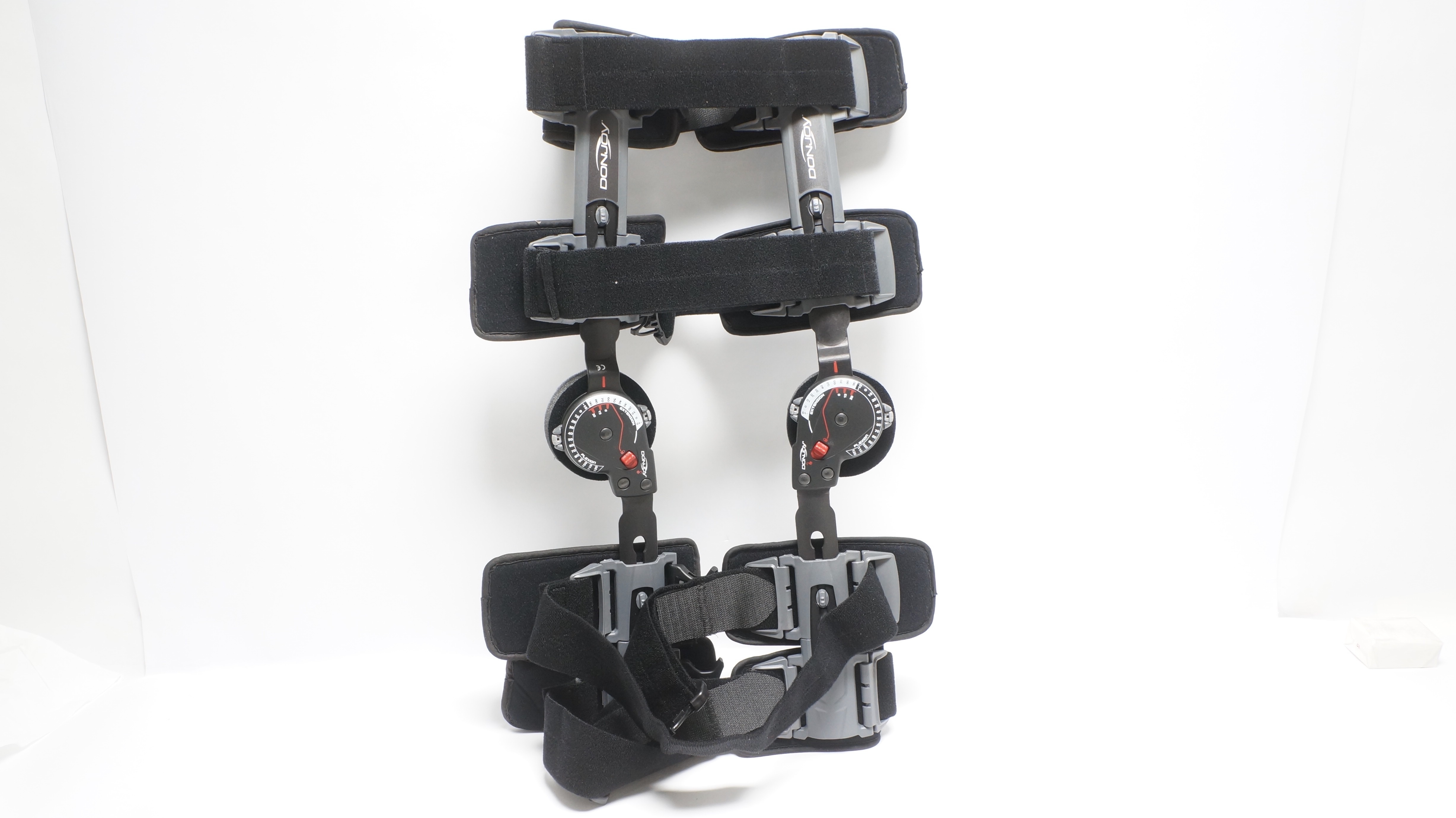 DonJoy X-Rom Flexion Extension Post-Op Adjustable Knee Brace Left or Right