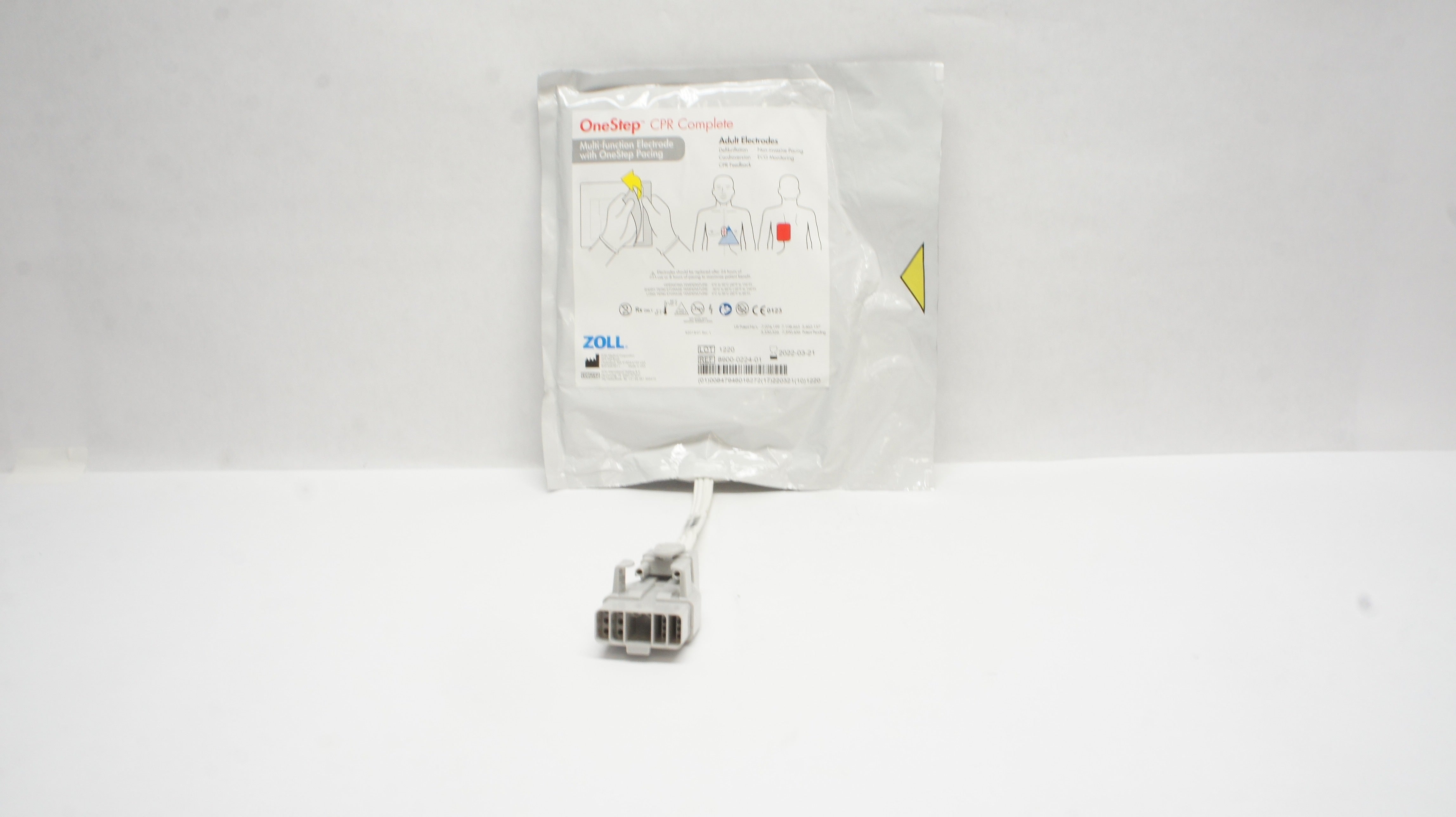 Zoll 8900-0224-01 OneStep CPR Complete Adult Multi-Function Electrodes (x)