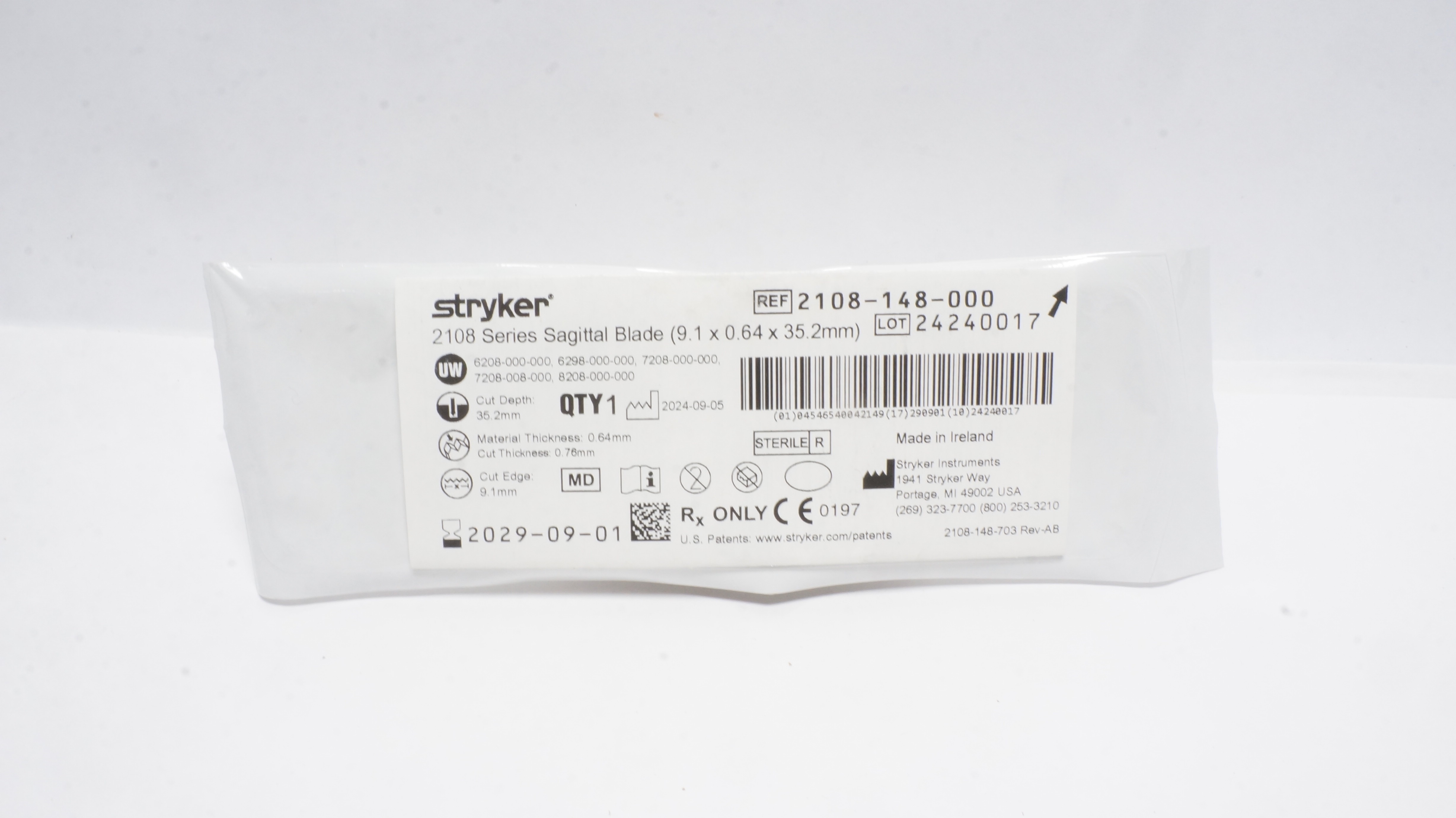 Stryker 2108-148-000 2108 Series Sagittal Blade 9.1 x 0.64 x 35.2mm
