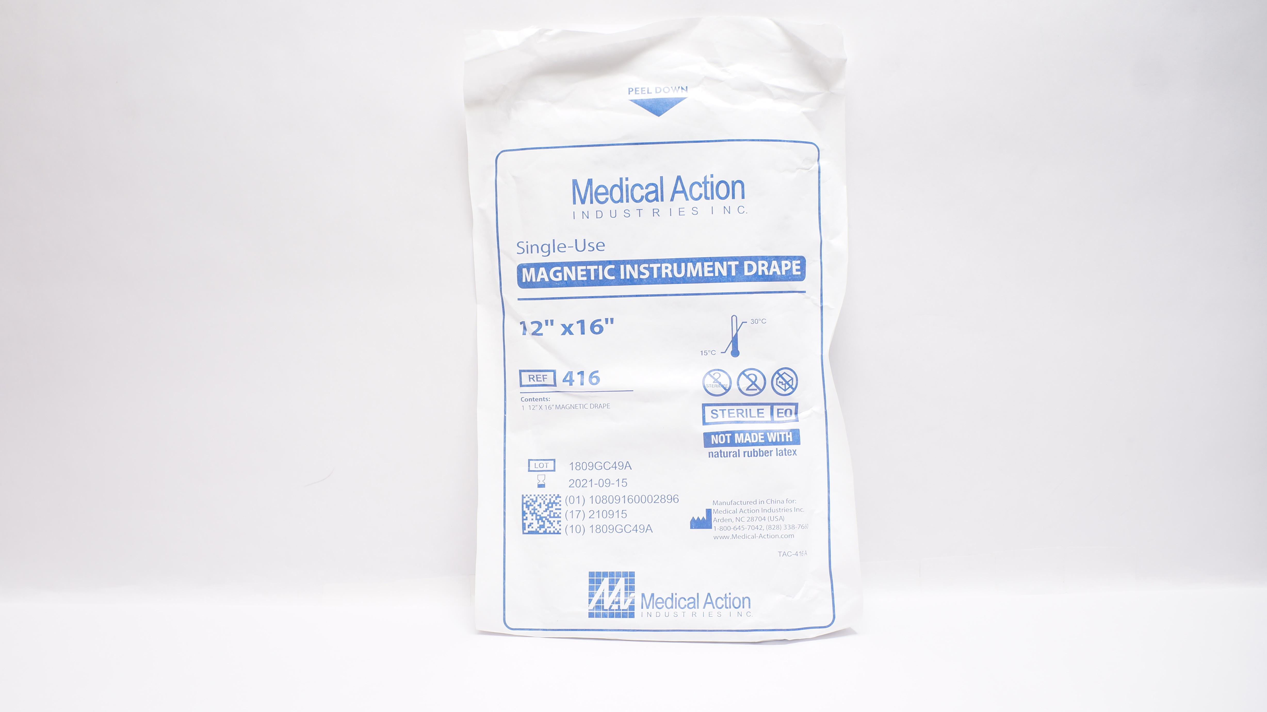 Medical Action 416 Magnetic Instrument Drape 12inch x 16inch (x)