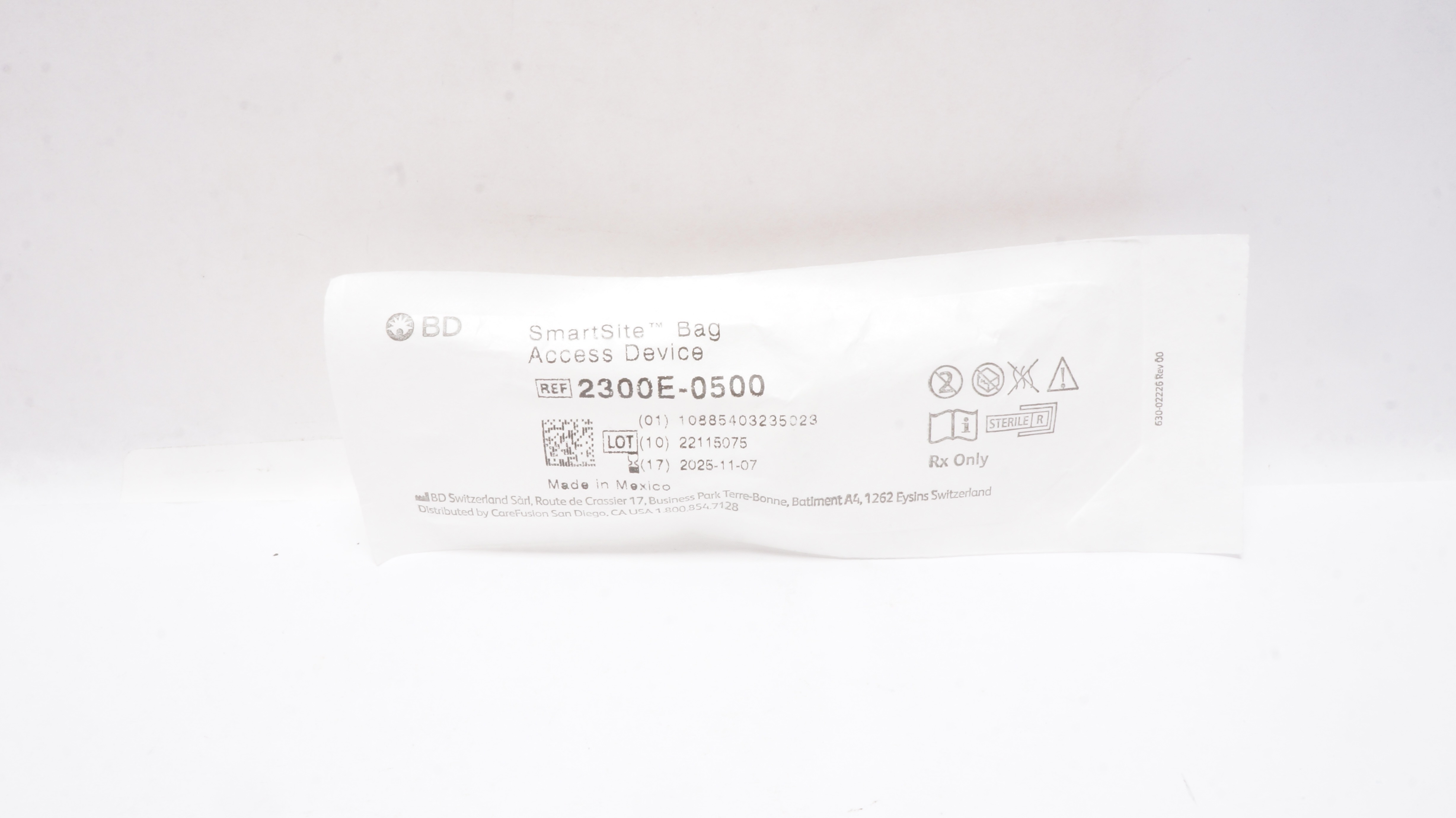 BD 2300E-0500 SmartSite Bag Access Device