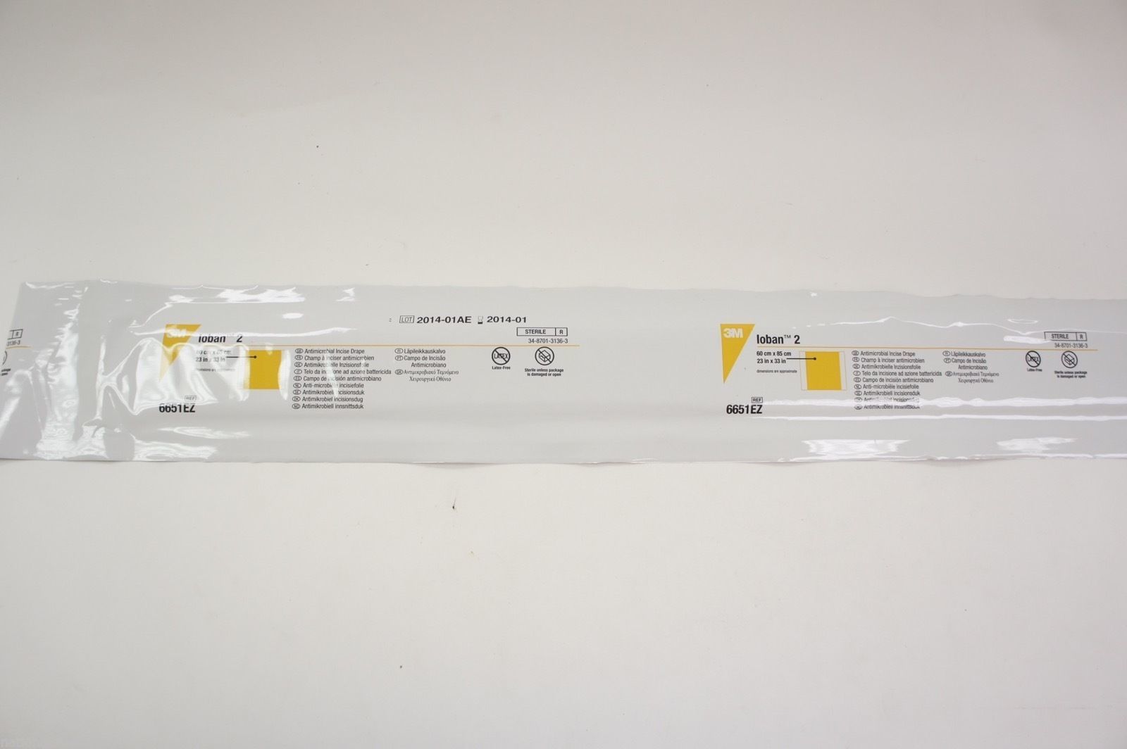 6651EZ ~ 3M Loban 2 Antimicrobial Incise Drape 23in x 33in (x)