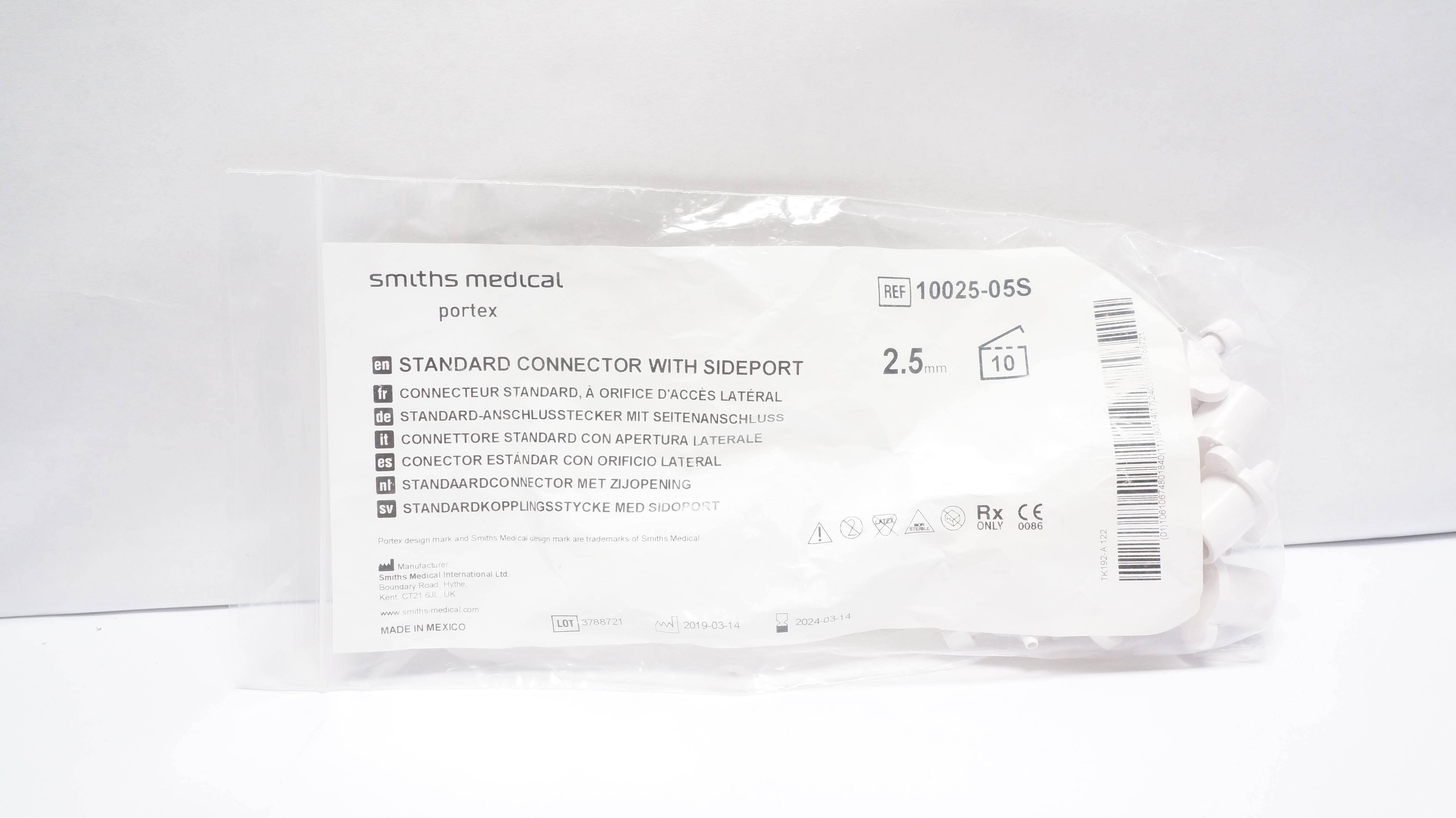 Smiths Medical 10025-05S Standard Connector W/ Sideport, 2.5 mm (x) - Pack of 10