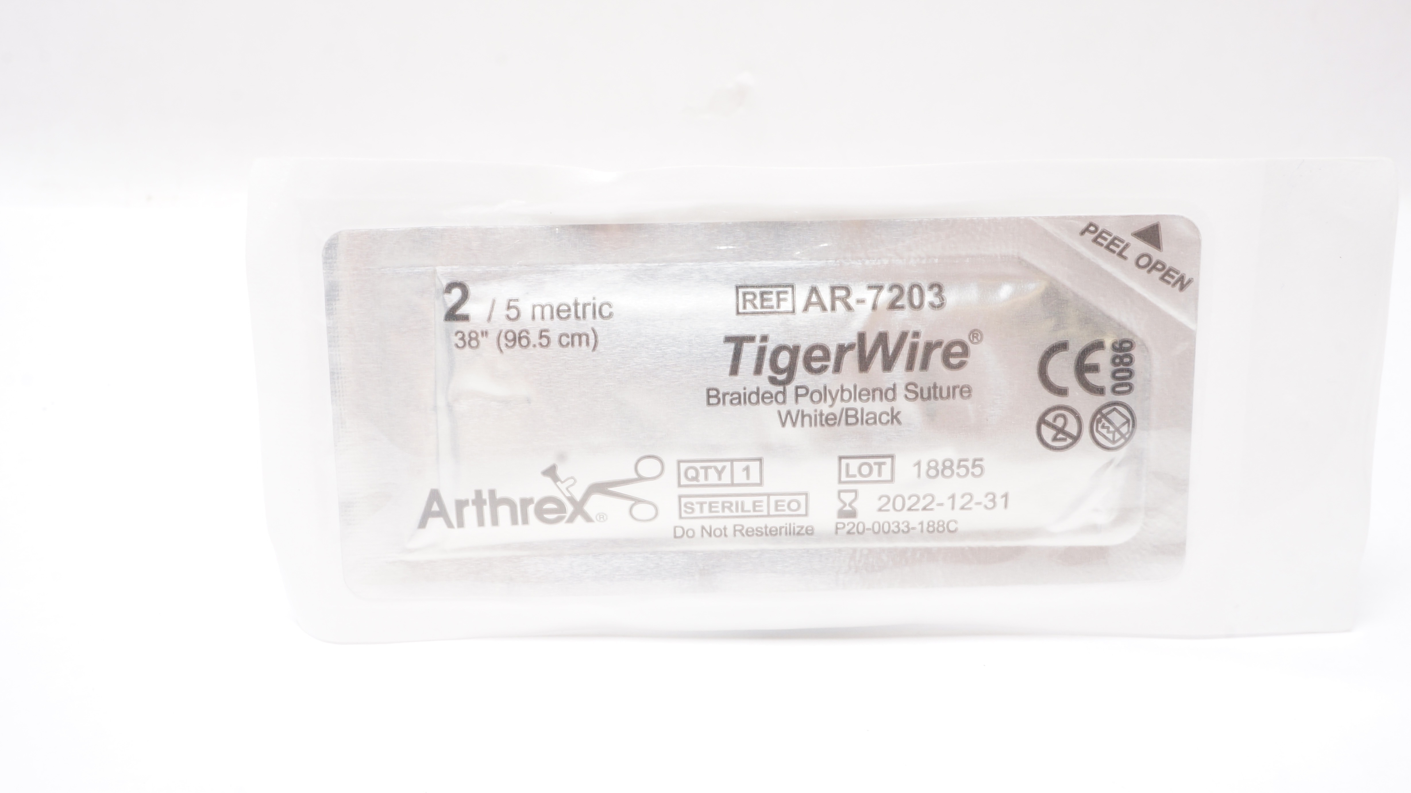 Arthrex AR-7203 2 TigerWire 38'' Braided Polyblend Suture White/Black (x)