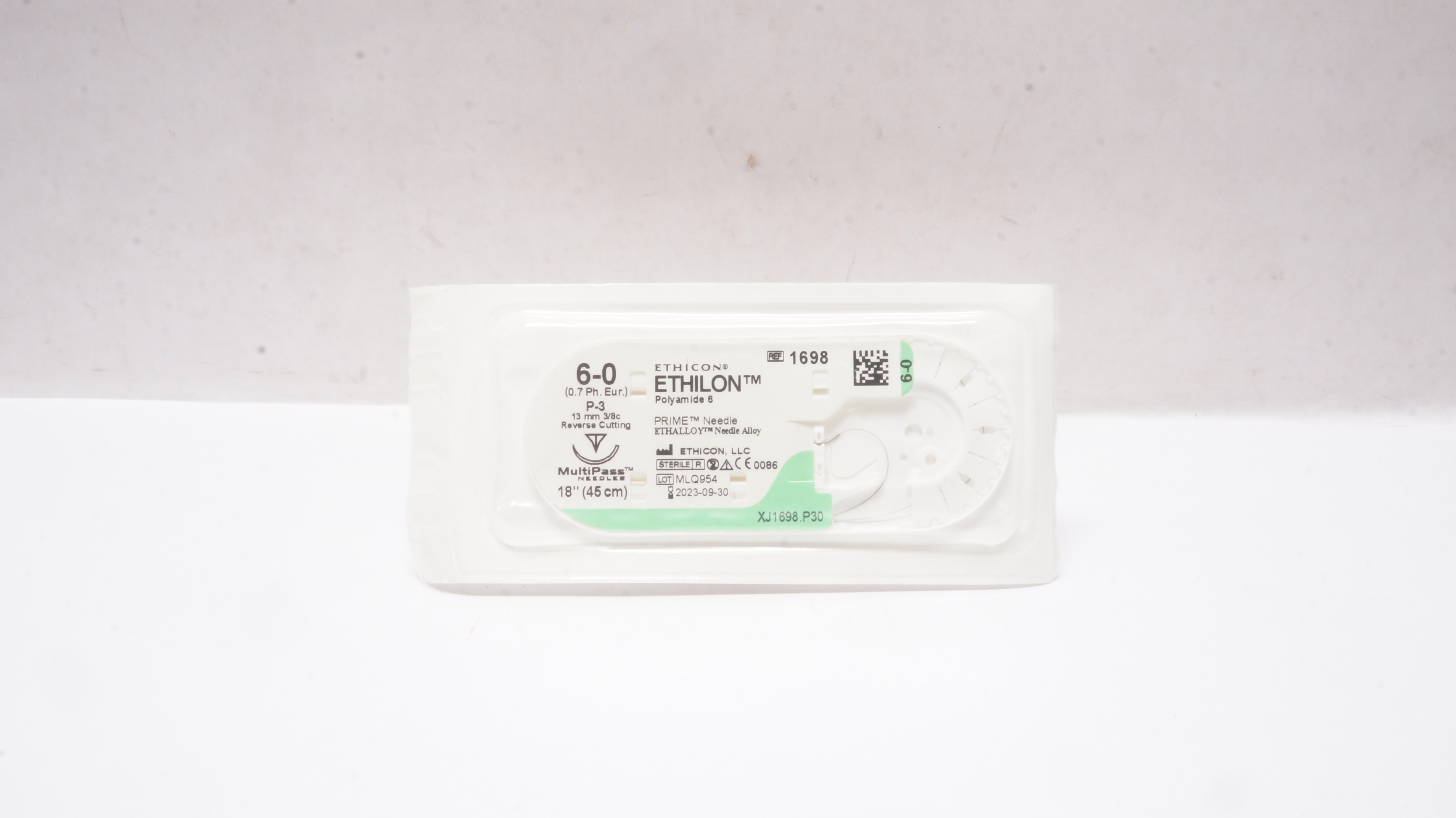 Ethicon 1698 6-0 ETHILON Stre P-3 13mm 3/8c Reverse Cutting, 18inch