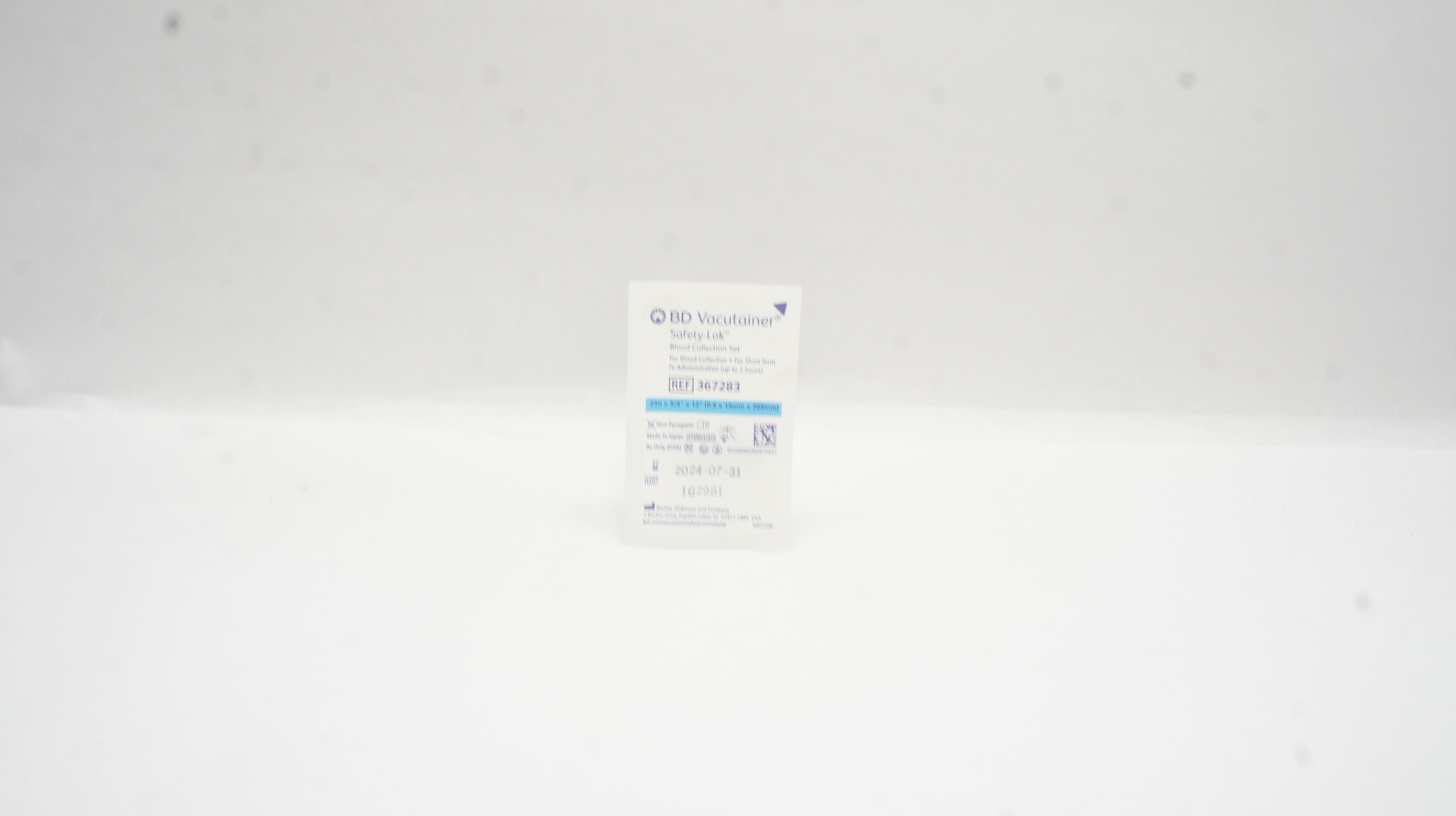 BD 367283 Vacutainer Safety-Lok Blood Collection Set 23G x 3/4inch x 12inch