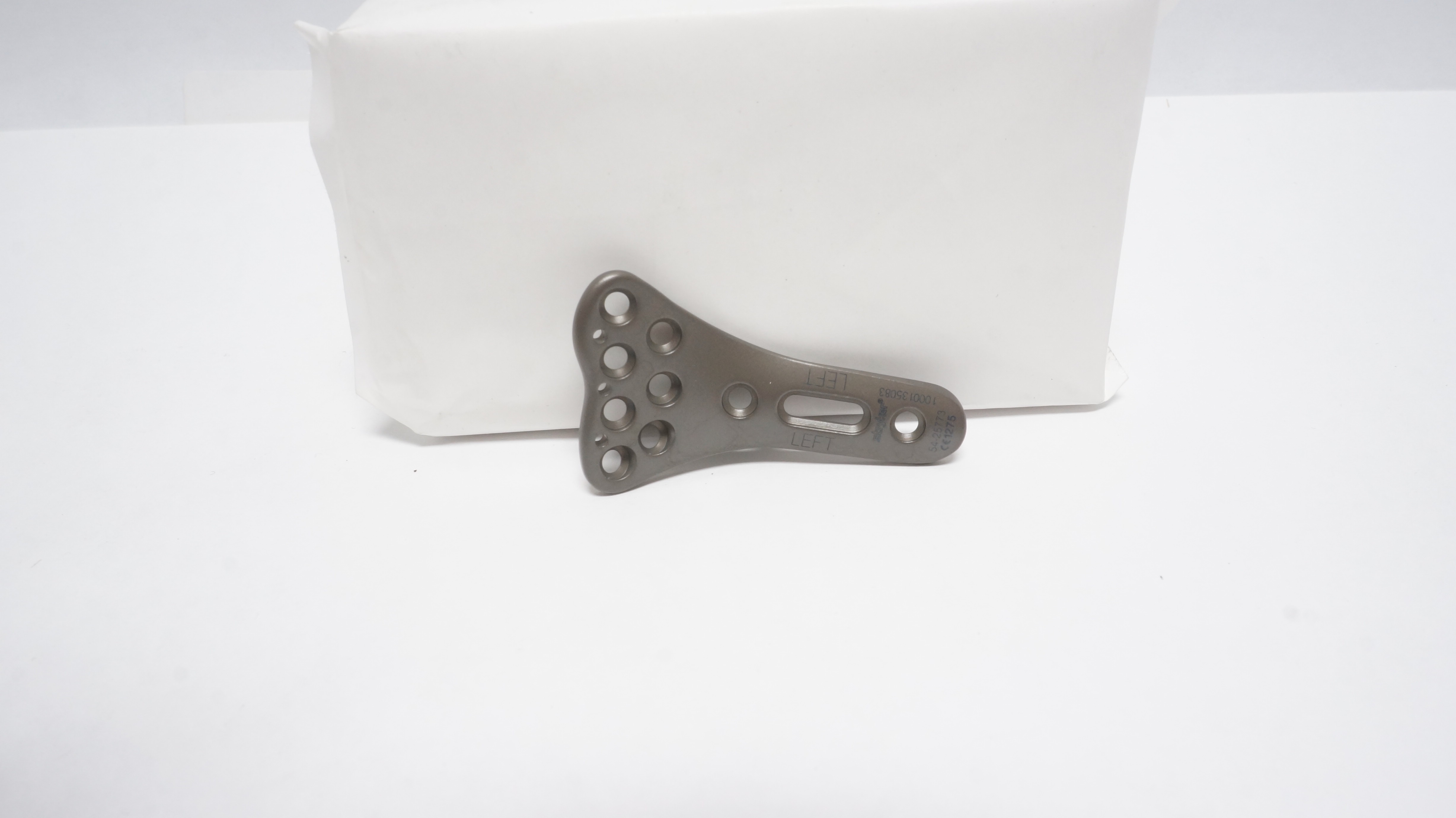 Stryker 54-25773 Volar Plate Standard, Left, Extra-Short