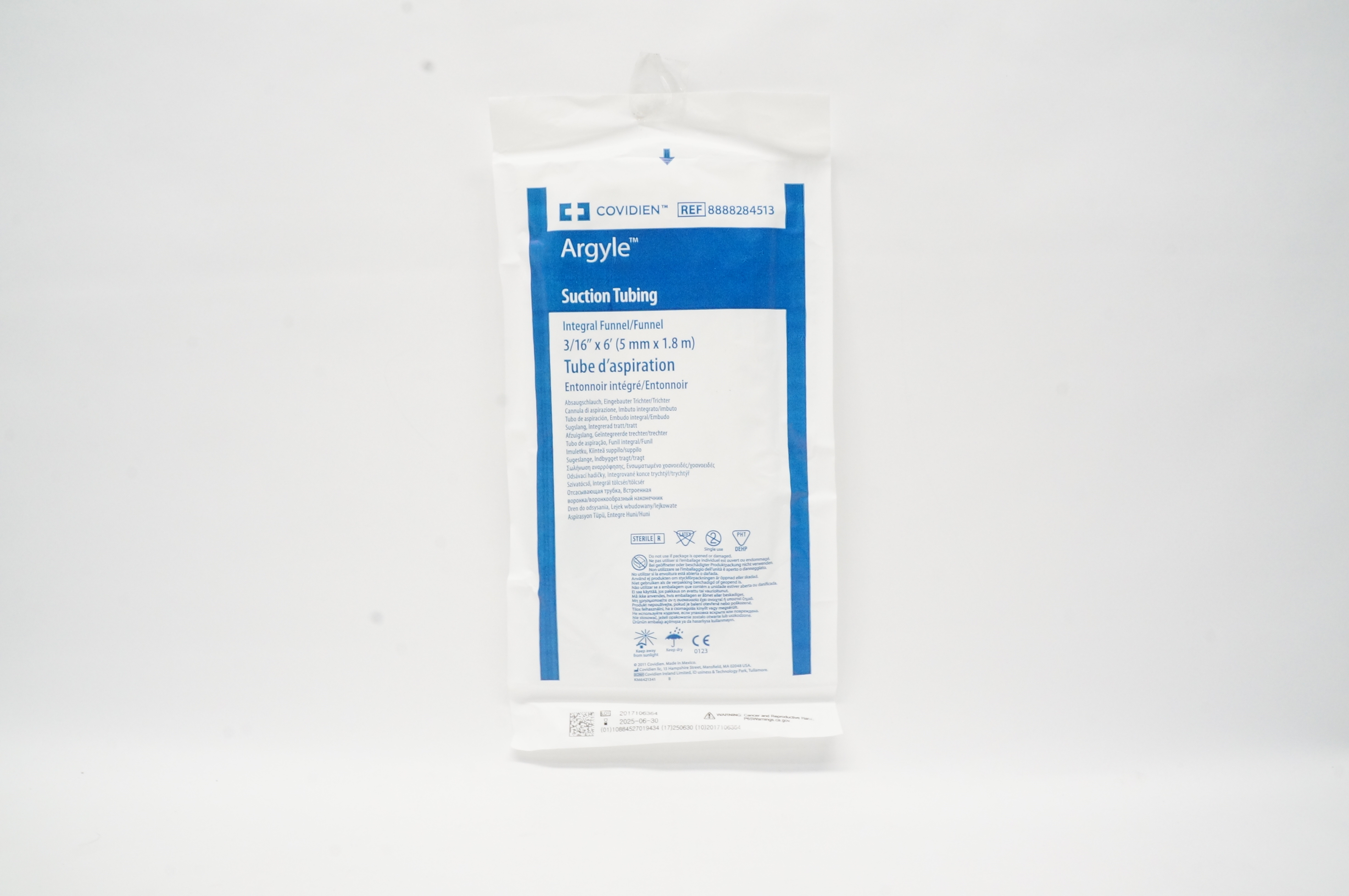 Covidien 8888284513 Argyle Suction Tubing, Integral Funnel/Funnel 3/16in x 6ft.