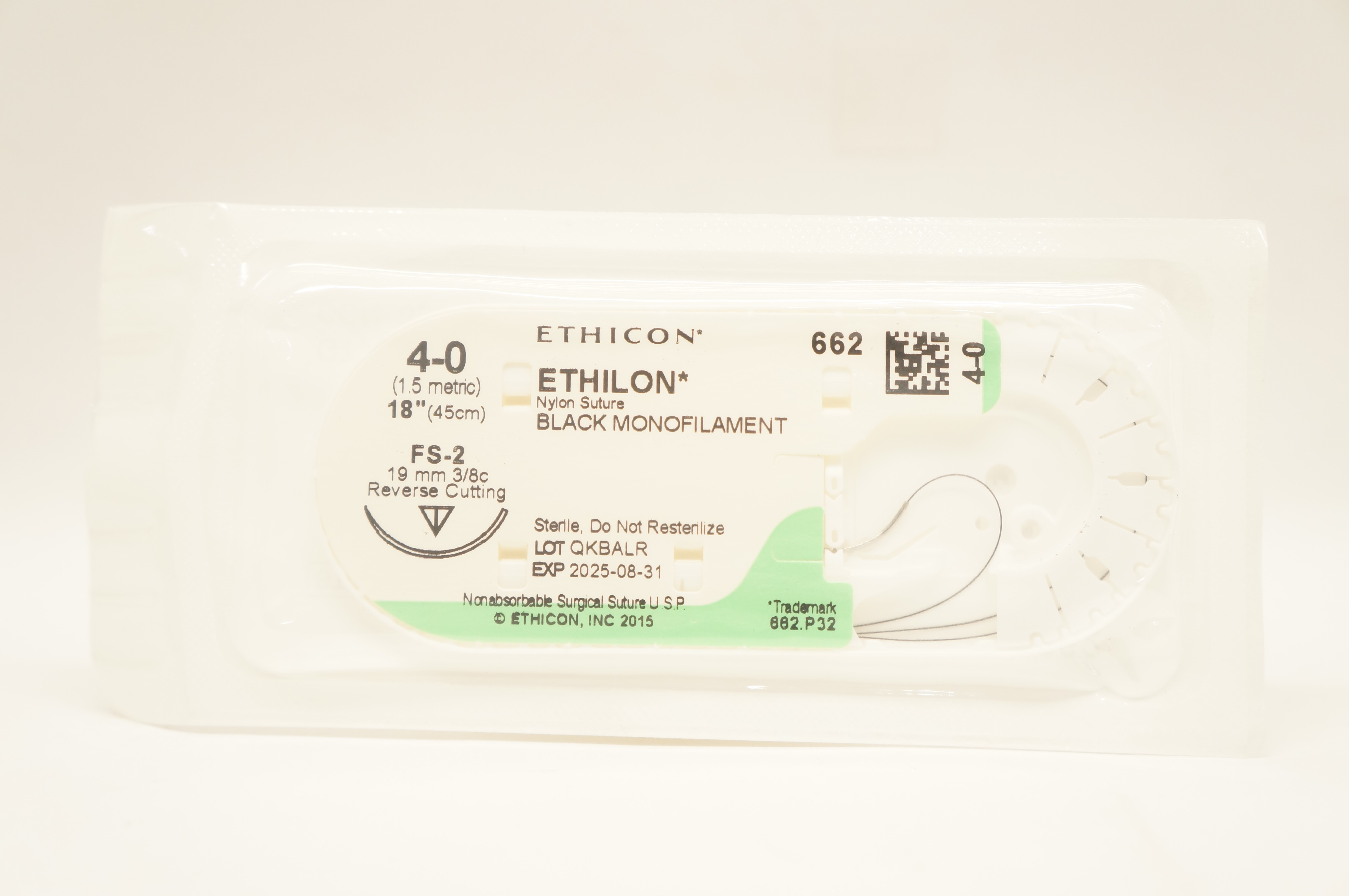 Ethicon 662 4-0 ETHILON Nylon Stre FS-2 19mm 3/8c Reverse Cutting, 18inch