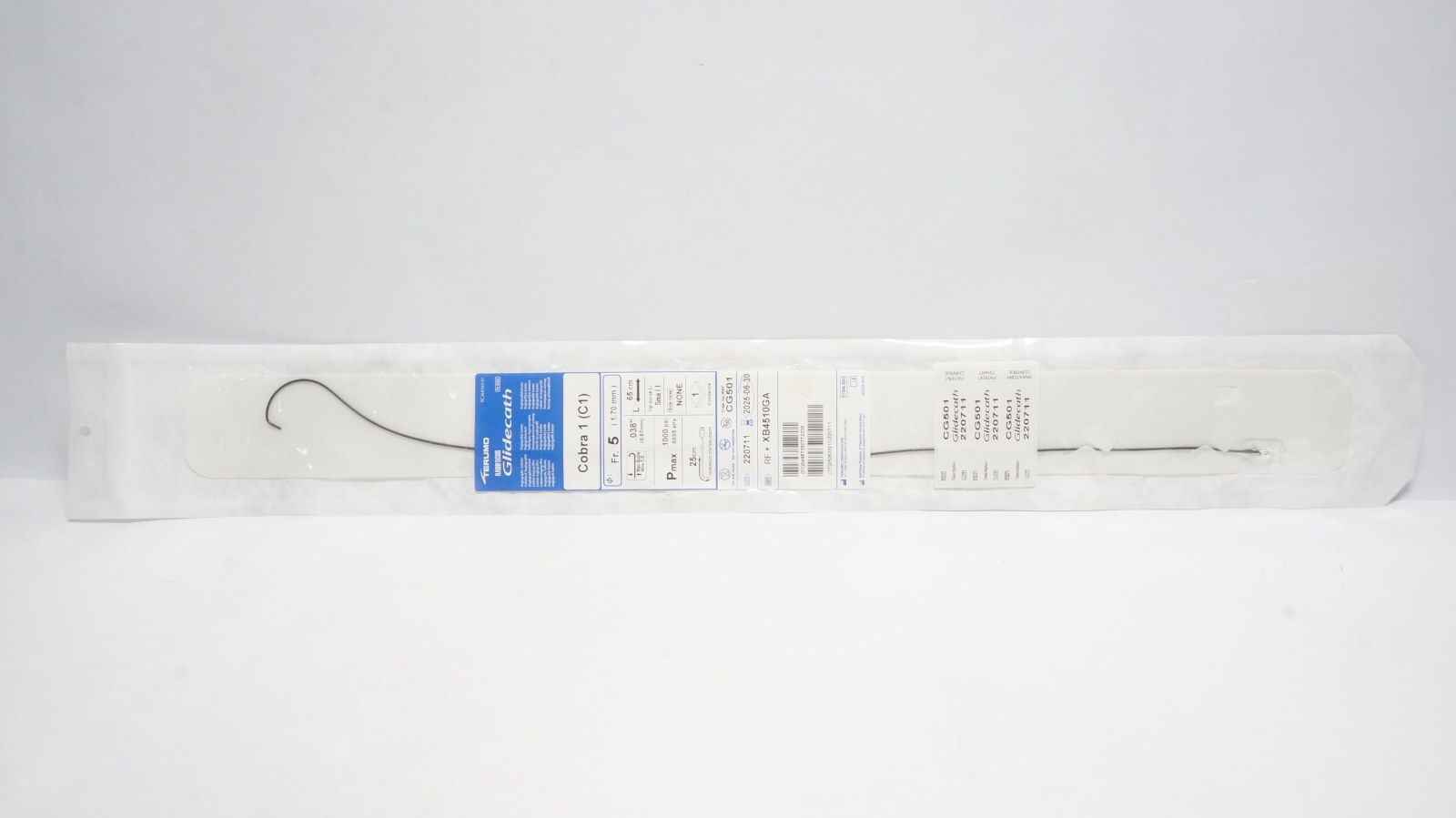 Terumo CG501 Radifocus Glidecath Cobra 1 Fr. 5 Catheter 65 cm