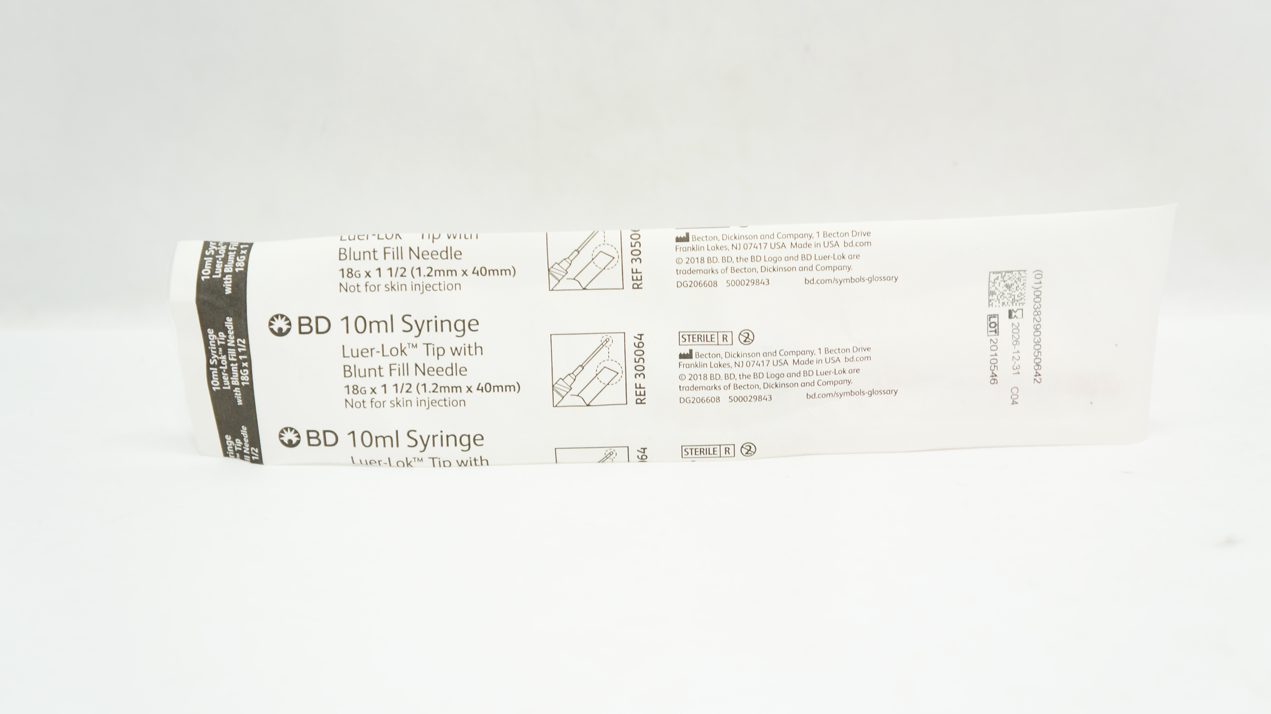 BD 305064 Luer-Lok Tip, Syringe with Blunt Fill Ndle 10ml, 18G x 1-1/2inch