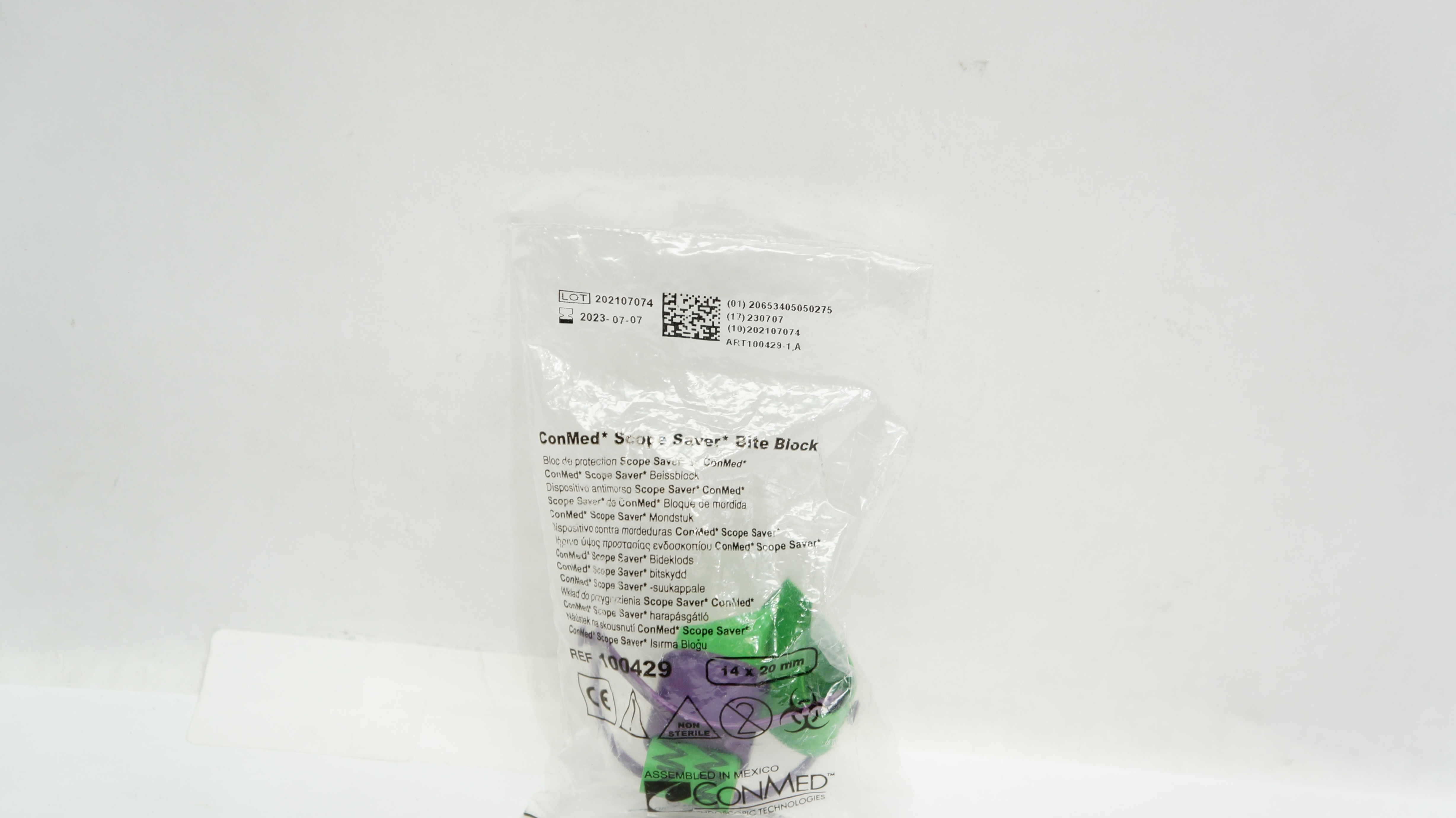 ConMed 100429 Adult Scope Saver Bite Block 14 x 20mm
