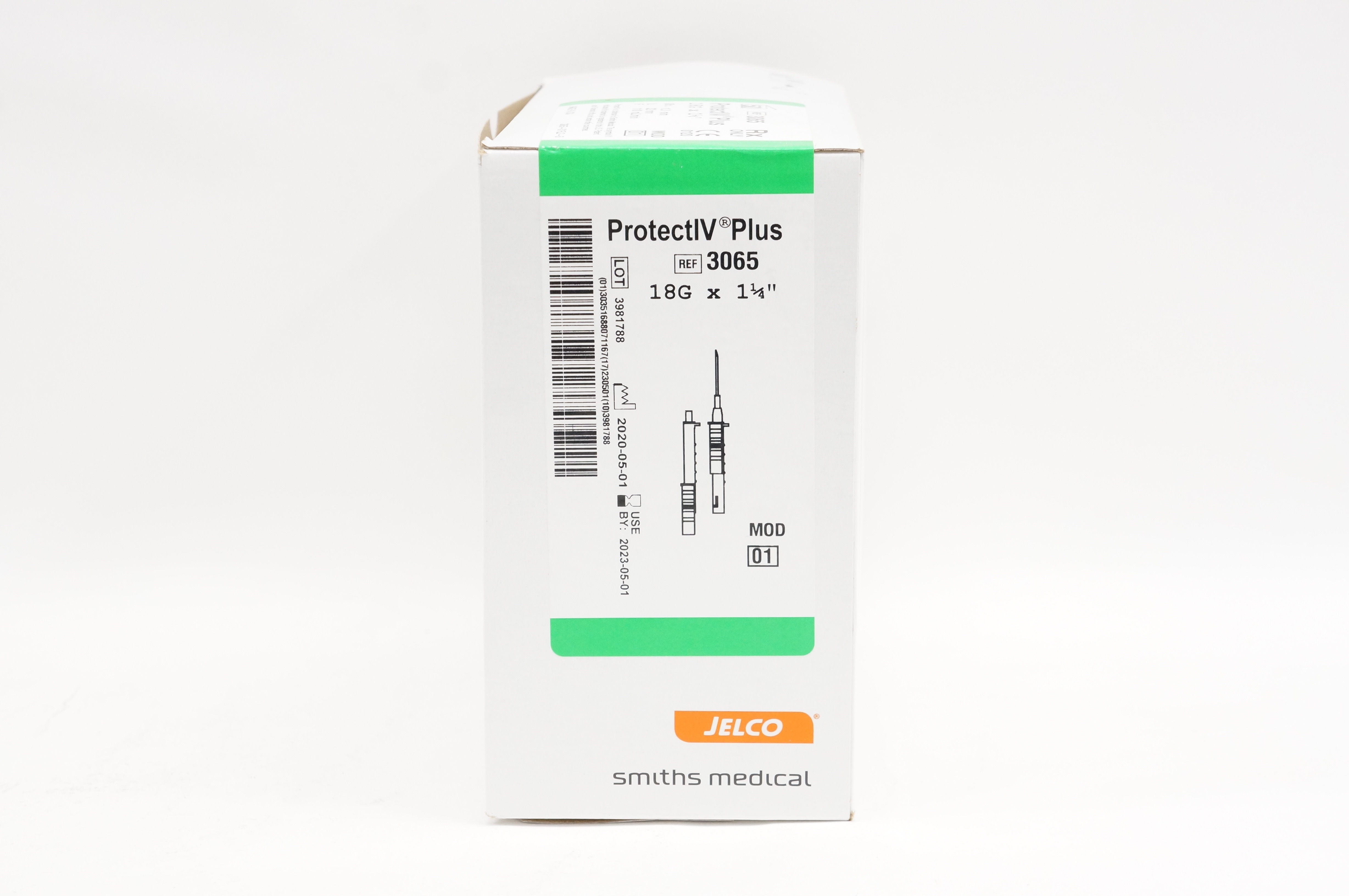 Smiths Medical 3065 Jelco Safety IV Cath. 18G x 1 1/4inch - Case of 50