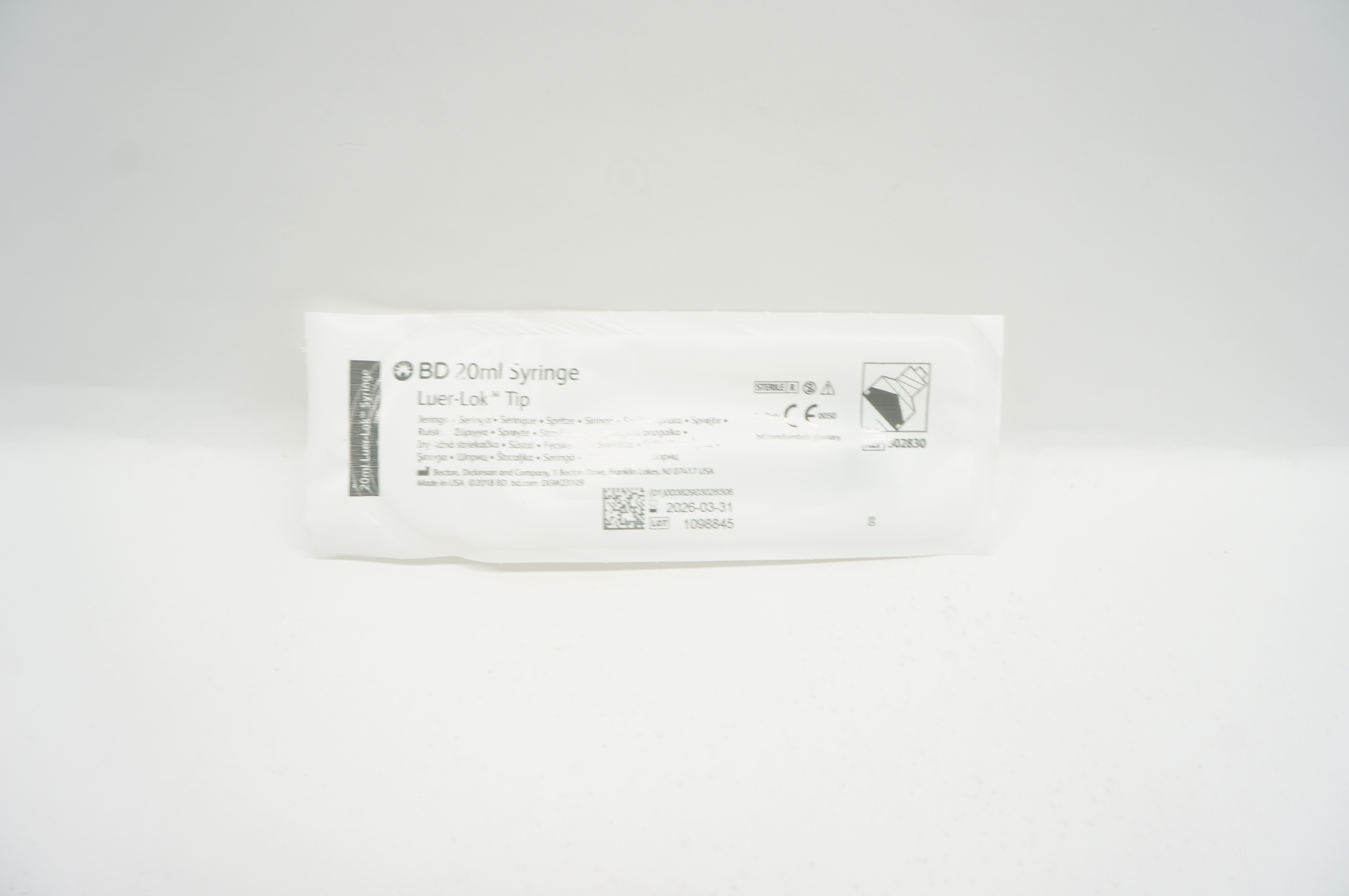 BD 302830 Syringe Luer-Lok Tip 20 ml
